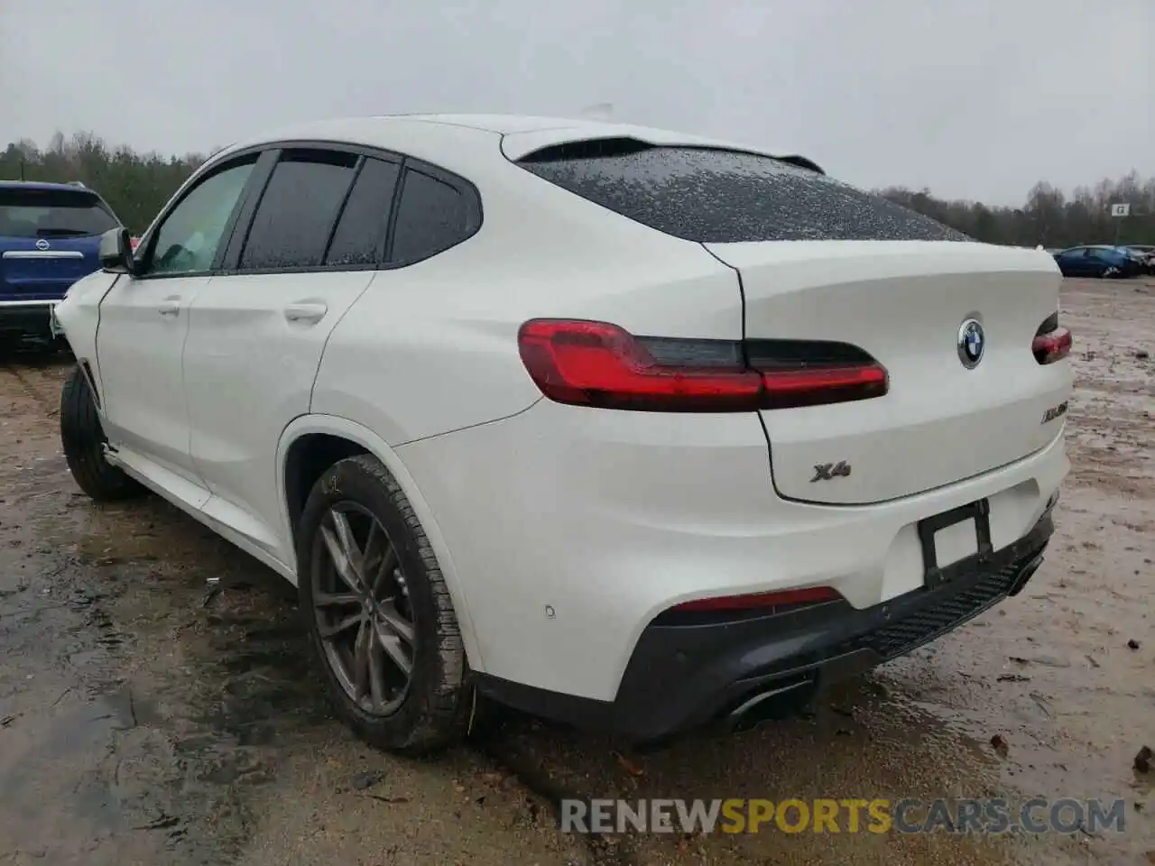 3 Photograph of a damaged car 5UXUJ5C56KLJ63187 BMW X4 2019