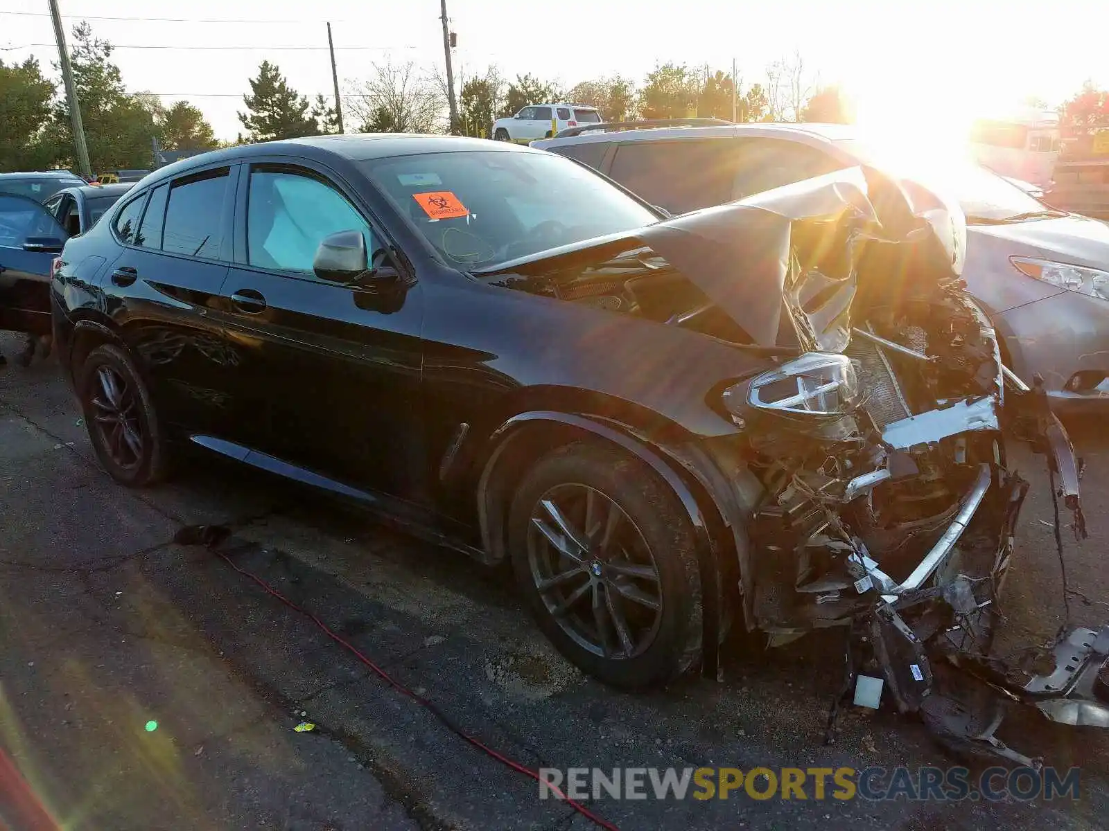 1 Фотография поврежденного автомобиля 5UXUJ5C57KLJ62789 BMW X4 2019