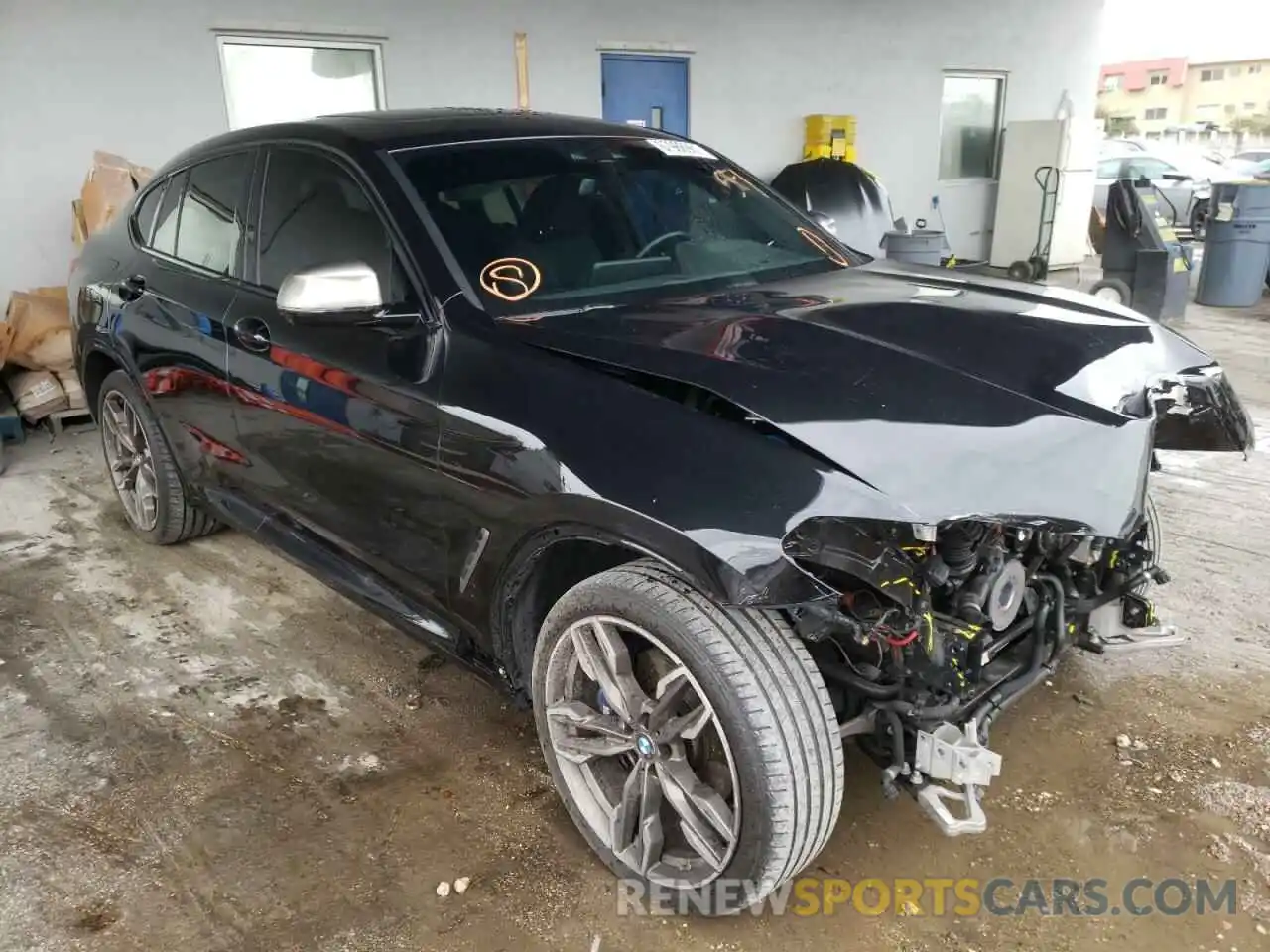 1 Photograph of a damaged car 5UXUJ5C57KLJ64073 BMW X4 2019