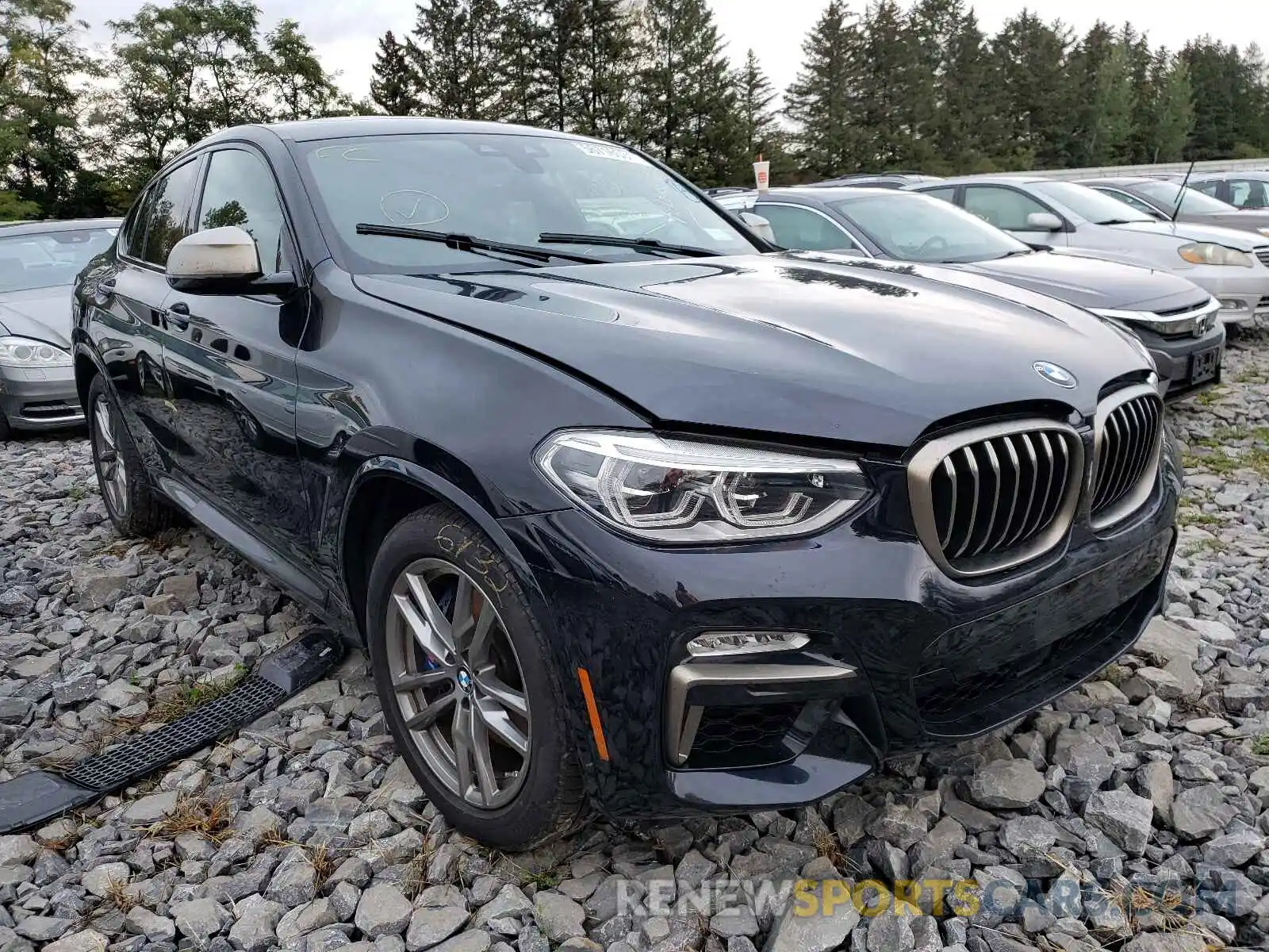 1 Фотография поврежденного автомобиля 5UXUJ5C58KLJ62672 BMW X4 2019