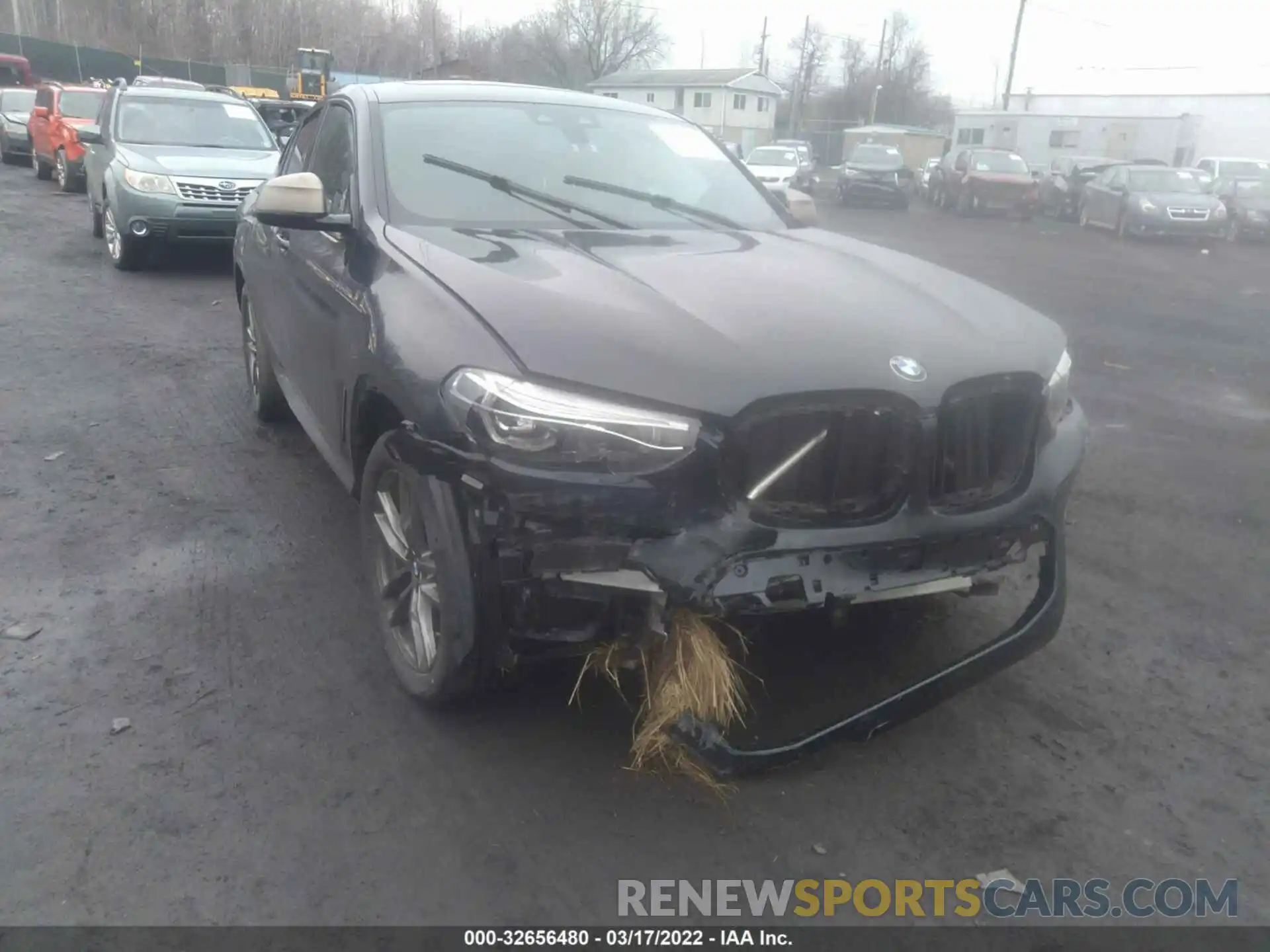 6 Photograph of a damaged car 5UXUJ5C59KLJ64351 BMW X4 2019