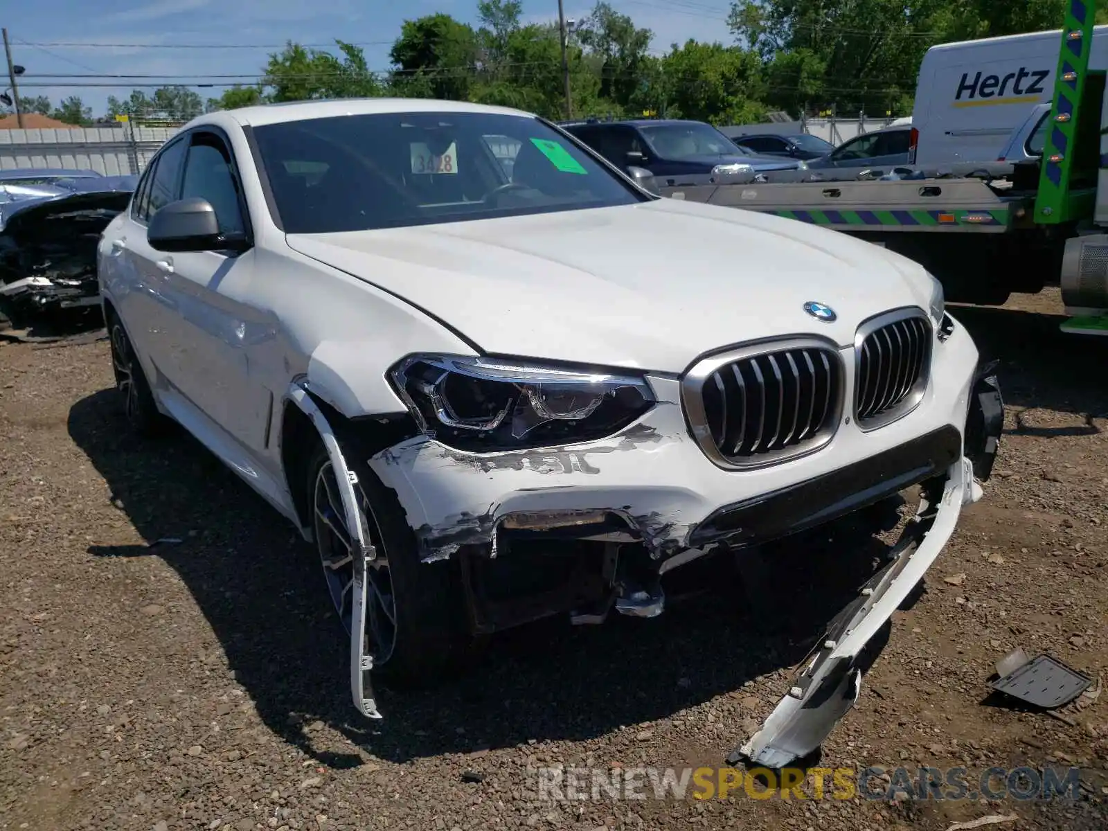 1 Photograph of a damaged car 5UXUJ5C5XK9A32635 BMW X4 2019