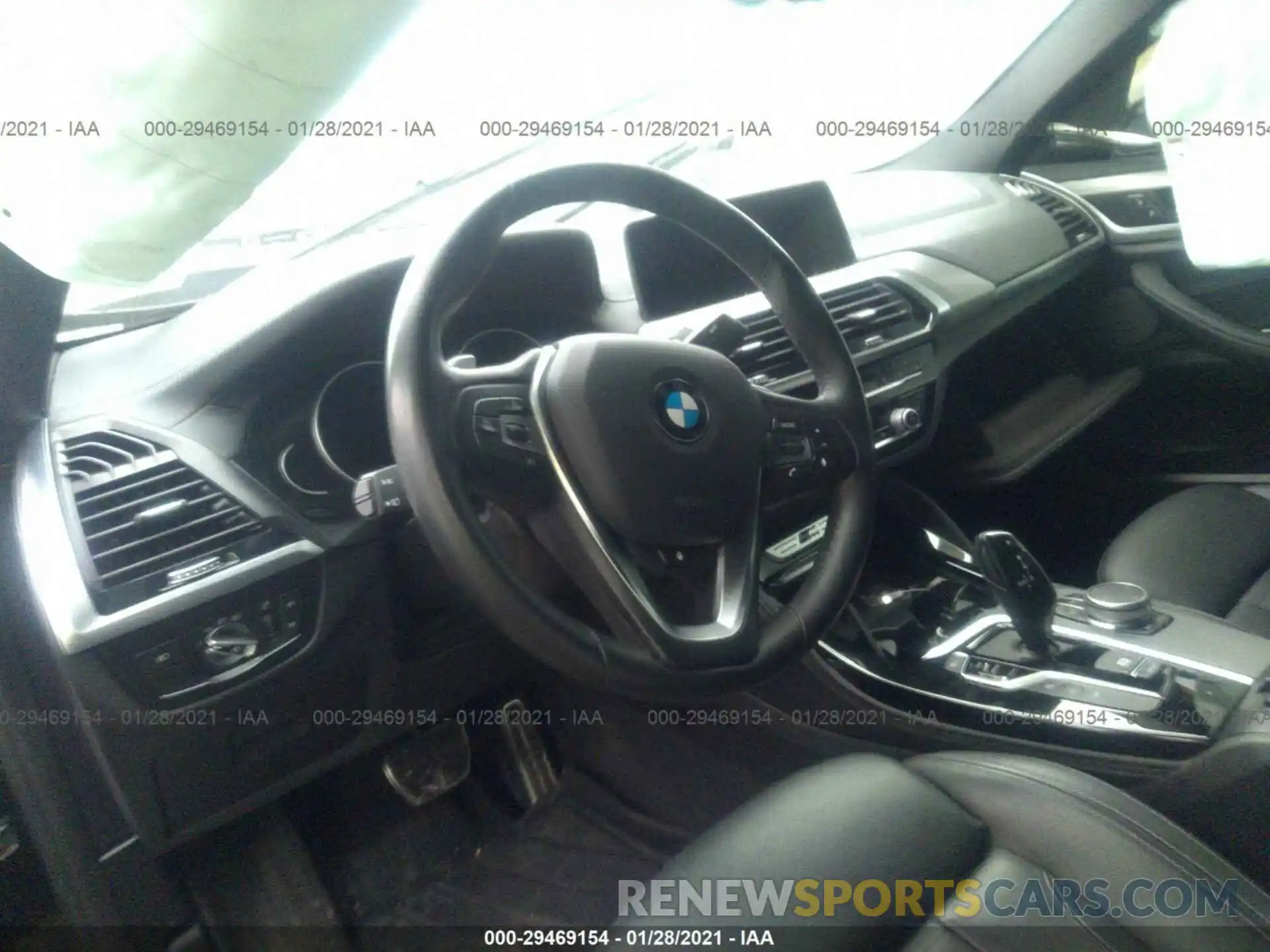 5 Photograph of a damaged car 5UXUJ5C5XK9A32750 BMW X4 2019