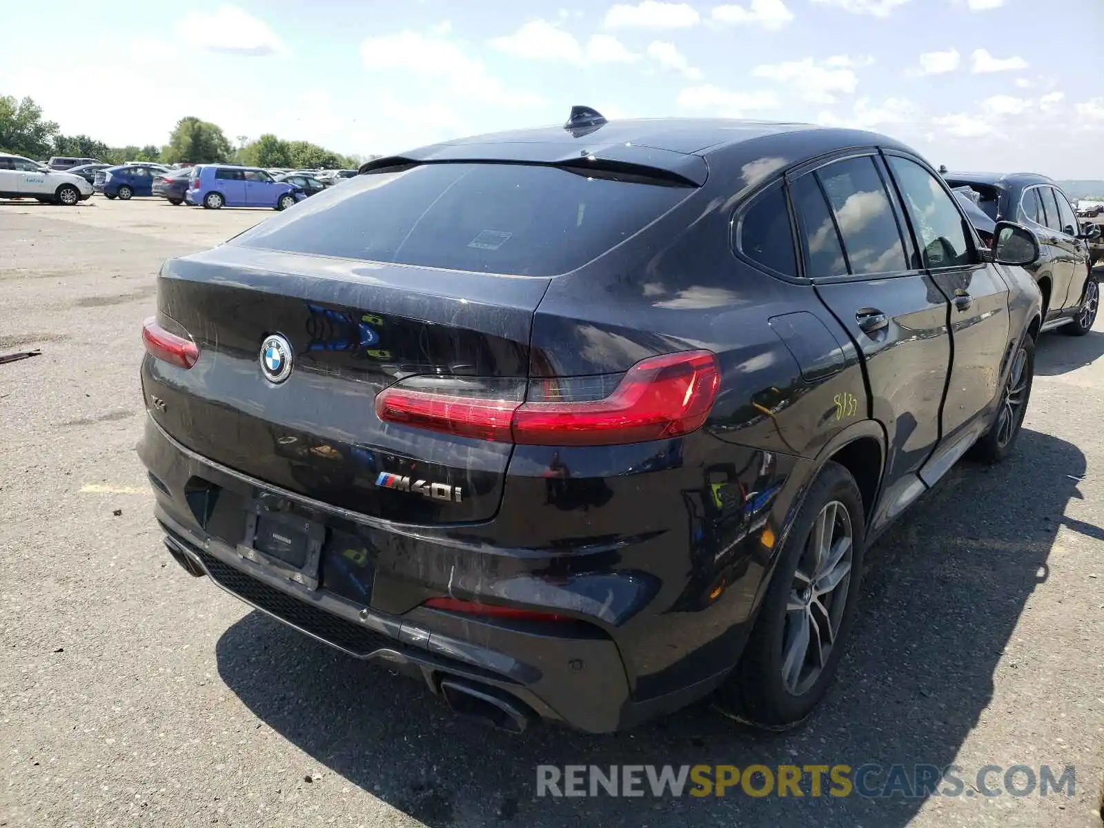 4 Photograph of a damaged car 5UXUJ5C5XKLA93440 BMW X4 2019