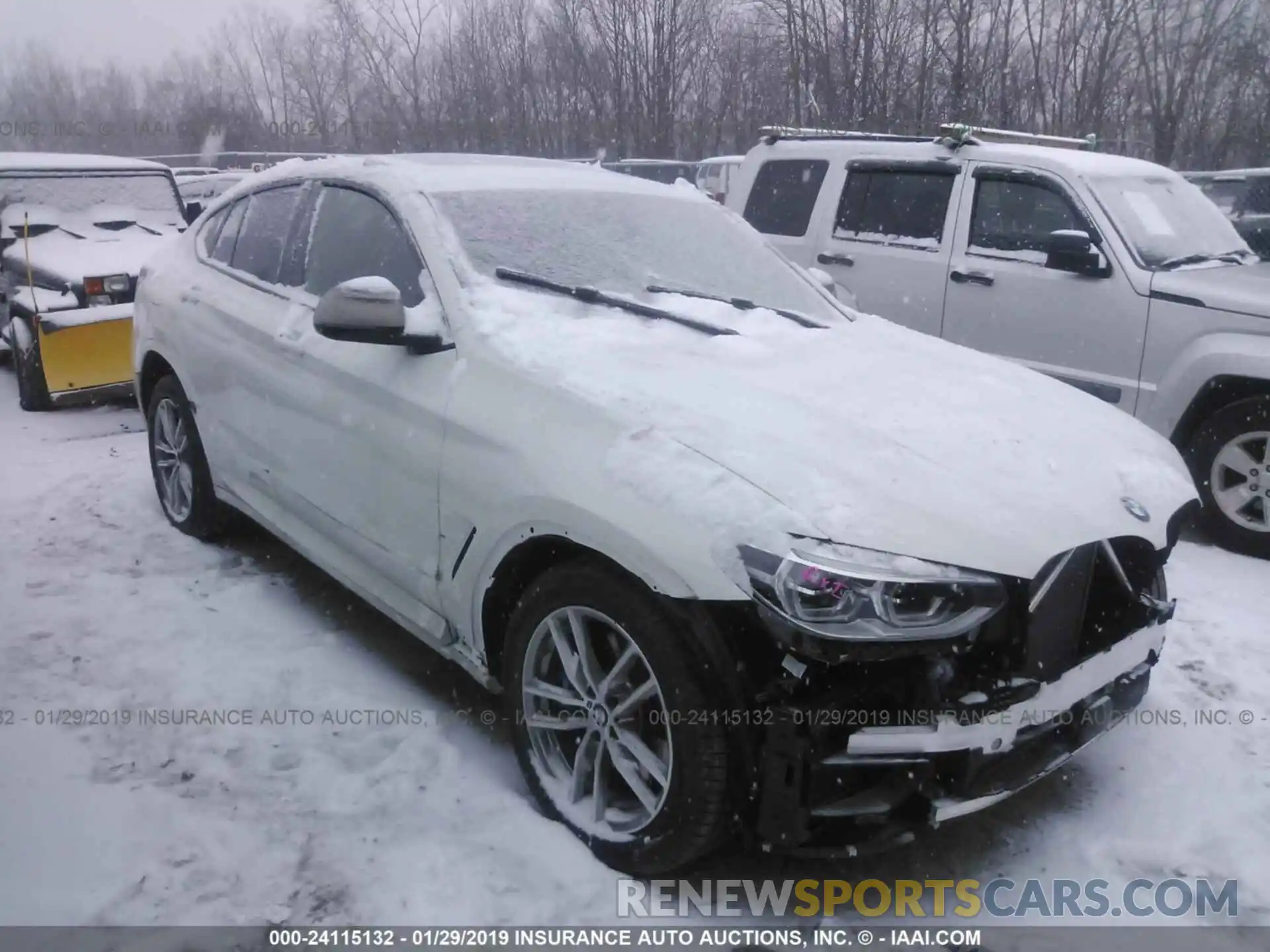 1 Photograph of a damaged car 5UXUJ5C5XKLJ62673 BMW X4 2019