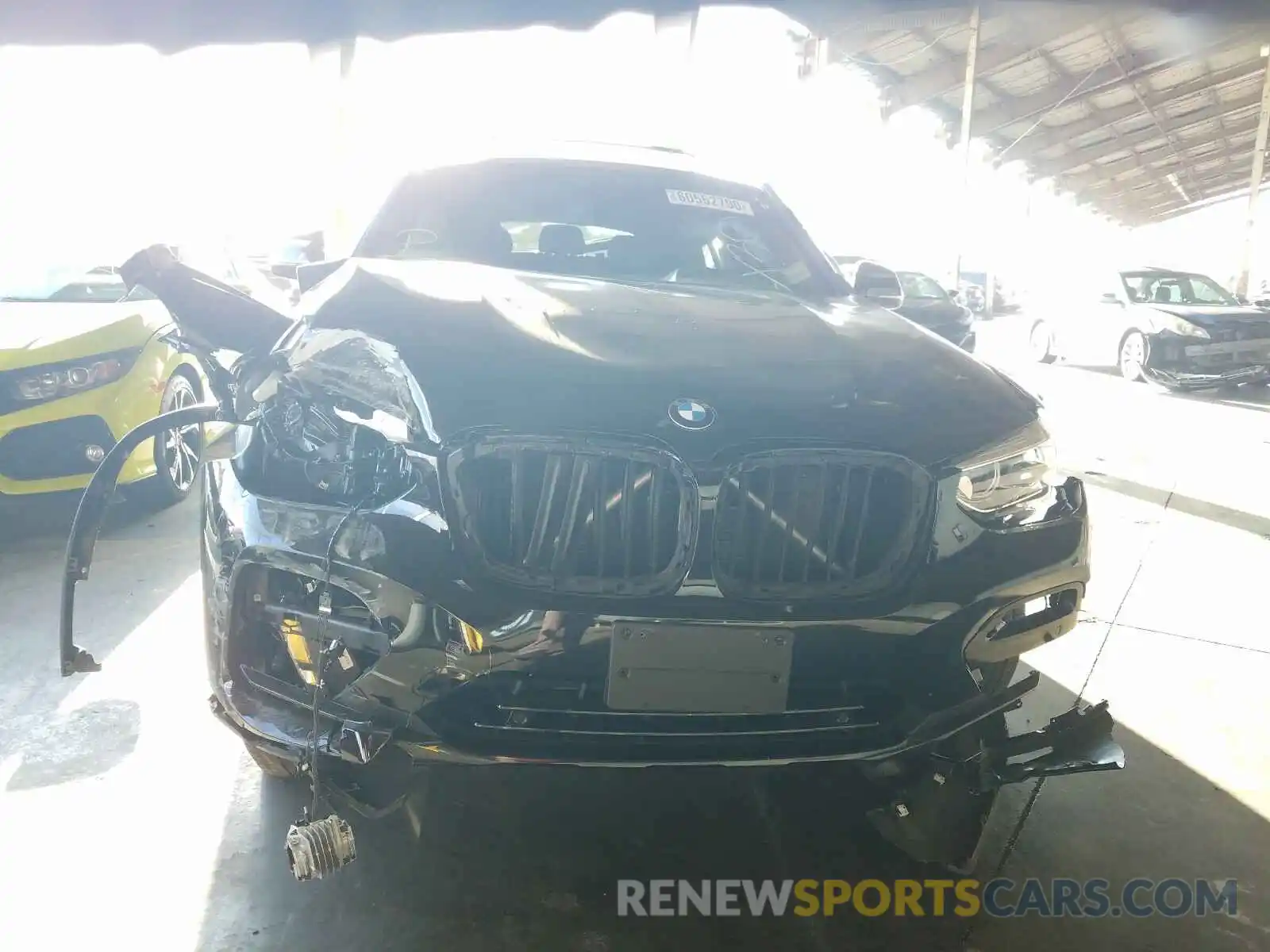 9 Photograph of a damaged car 5UX2V1C00LLE67760 BMW X4 2020