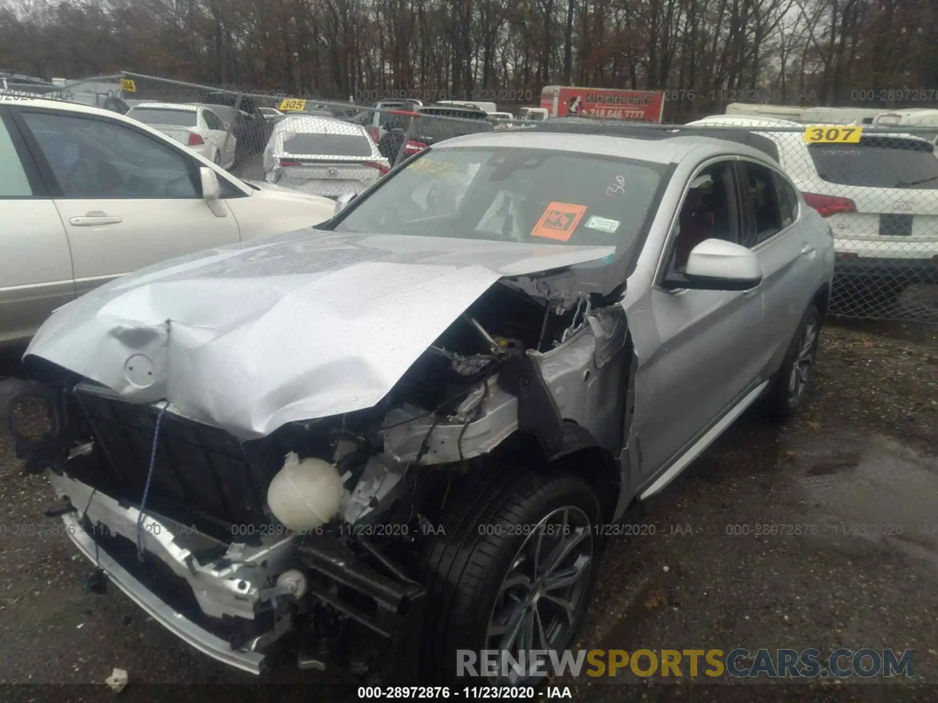 2 Photograph of a damaged car 5UX2V1C01L9B76052 BMW X4 2020