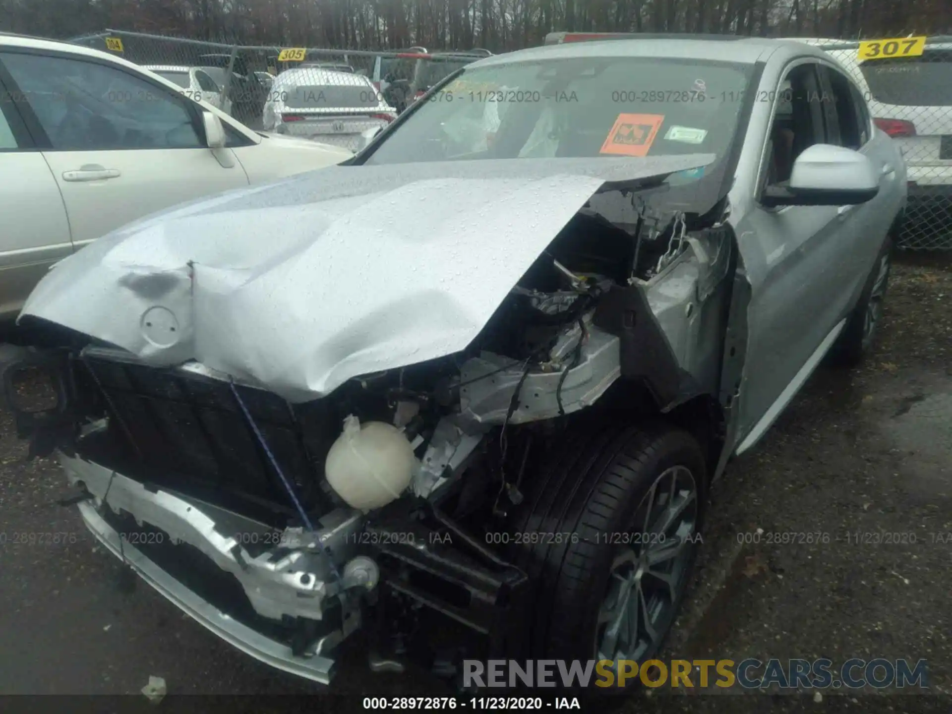 6 Photograph of a damaged car 5UX2V1C01L9B76052 BMW X4 2020