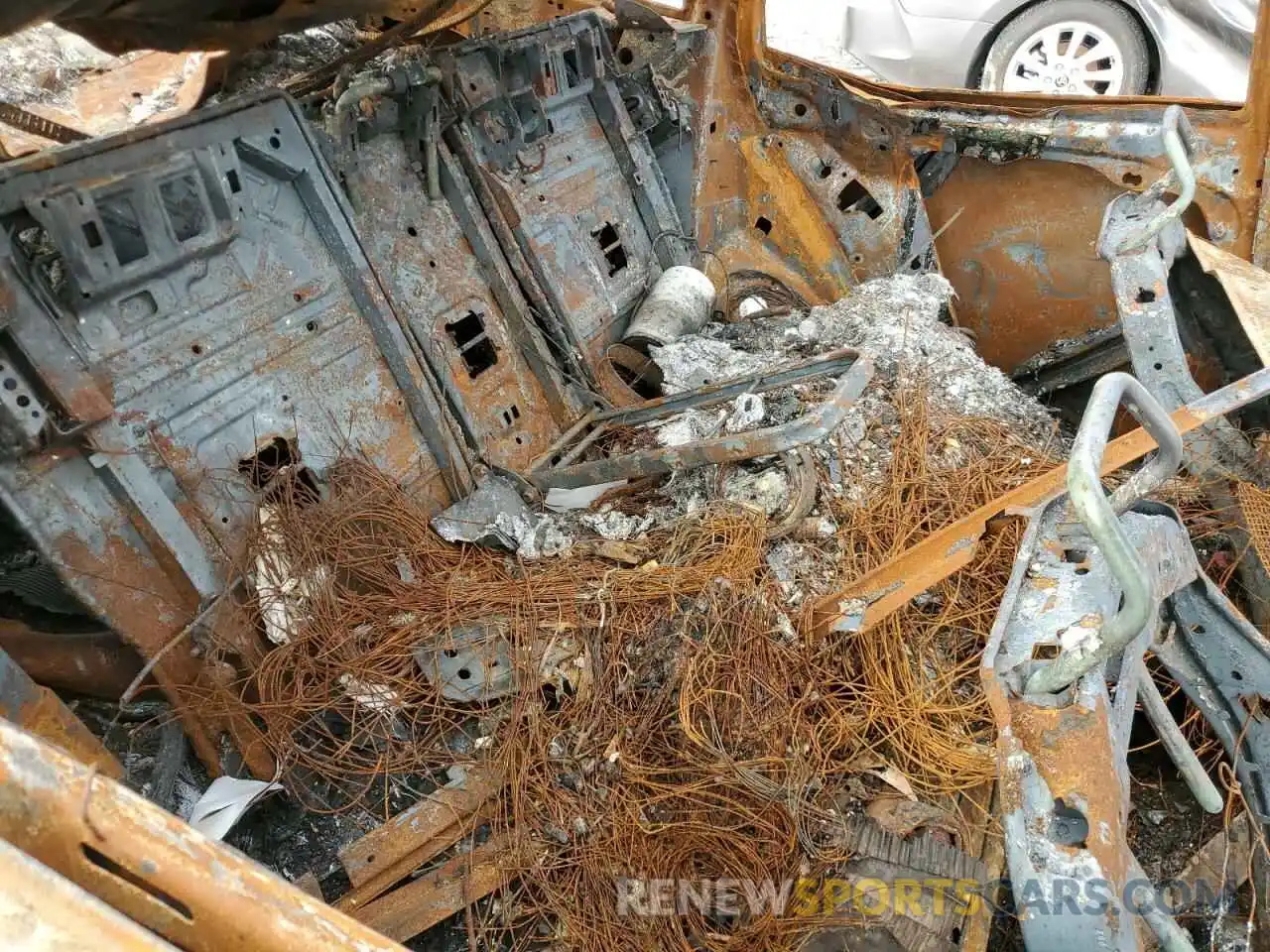 11 Фотография поврежденного автомобиля 5UX2V1C03LLE67624 BMW X4 2020