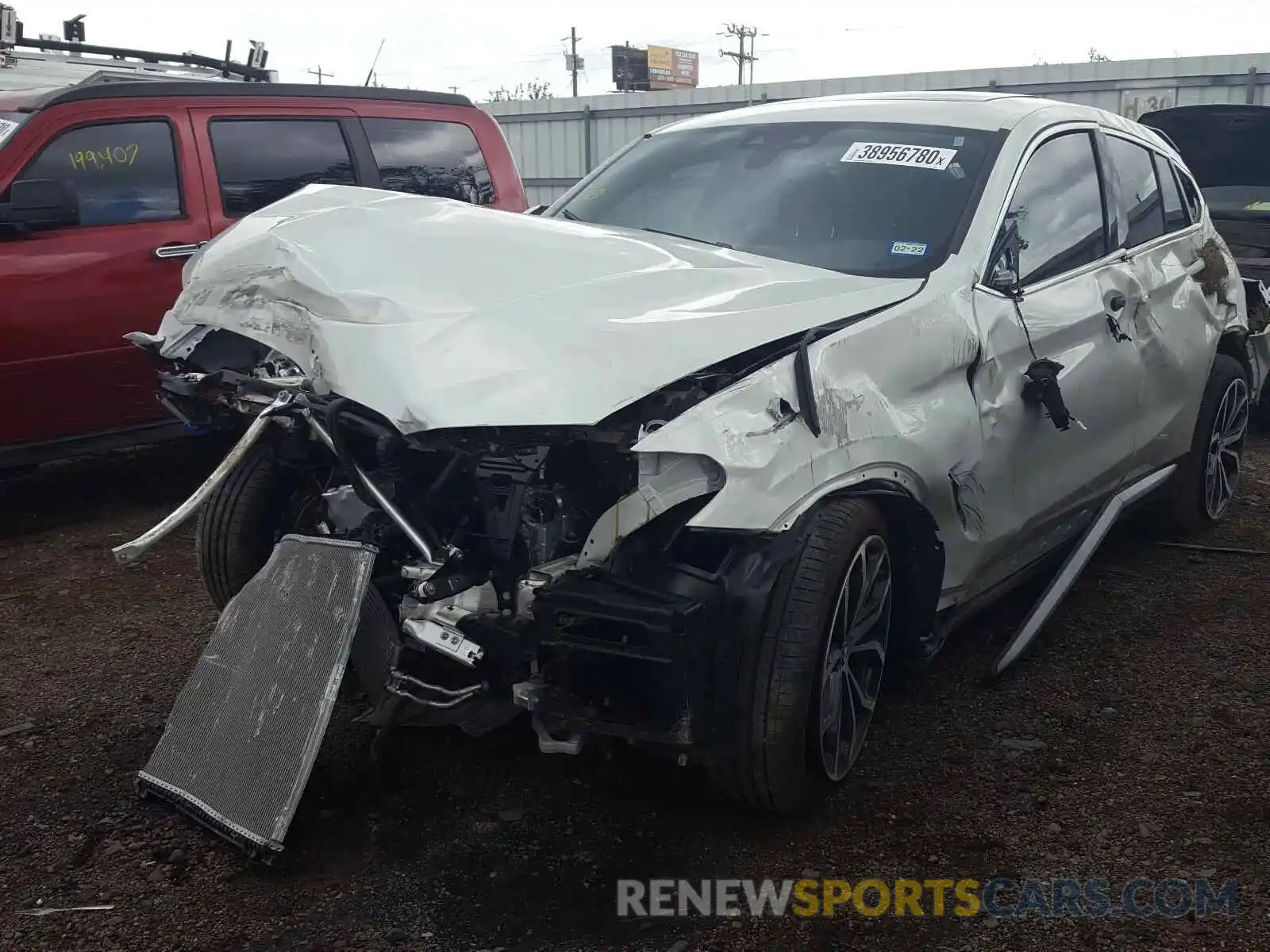 2 Photograph of a damaged car 5UX2V1C04L9C09187 BMW X4 2020