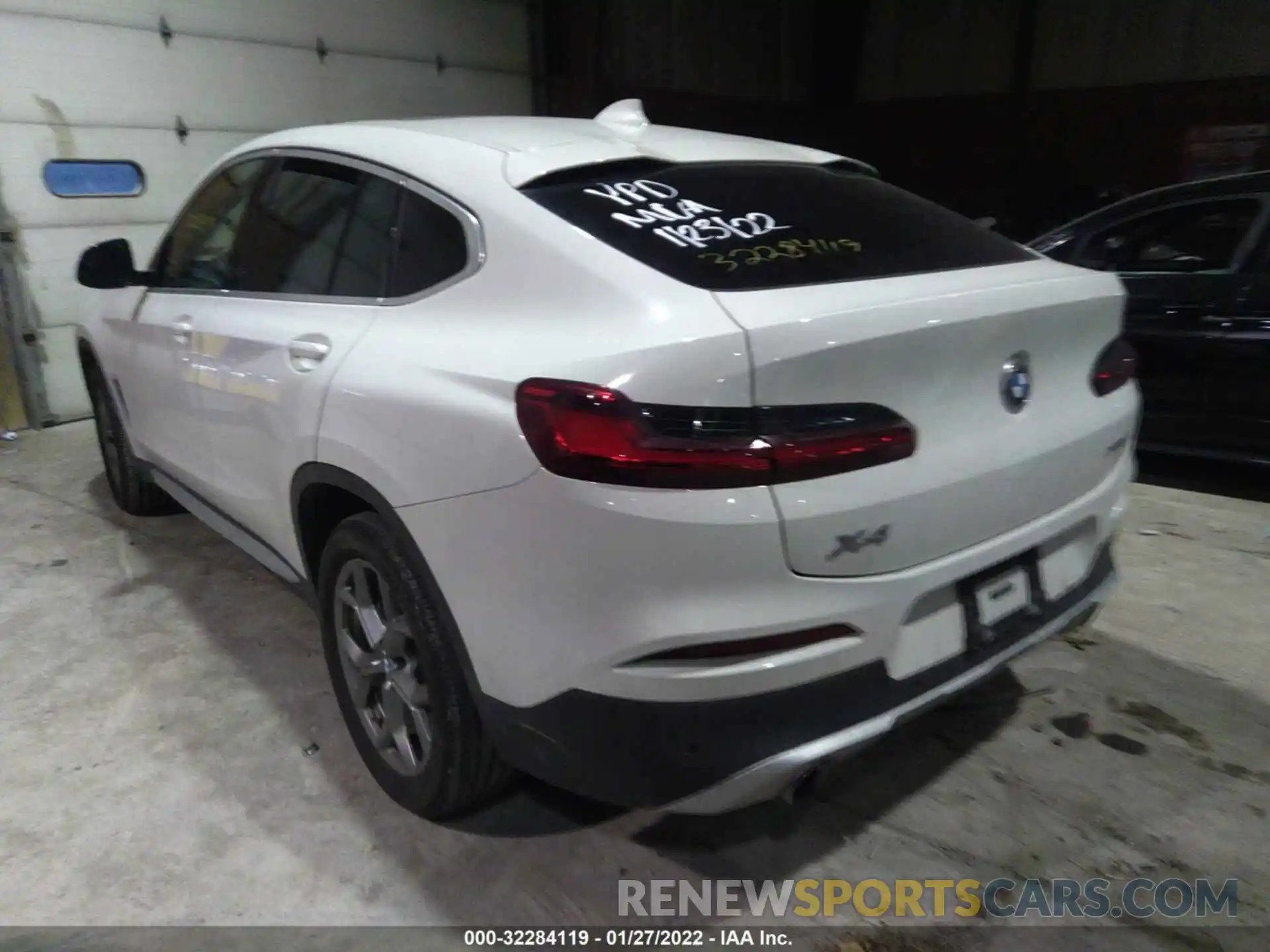 3 Фотография поврежденного автомобиля 5UX2V1C05L9B71999 BMW X4 2020