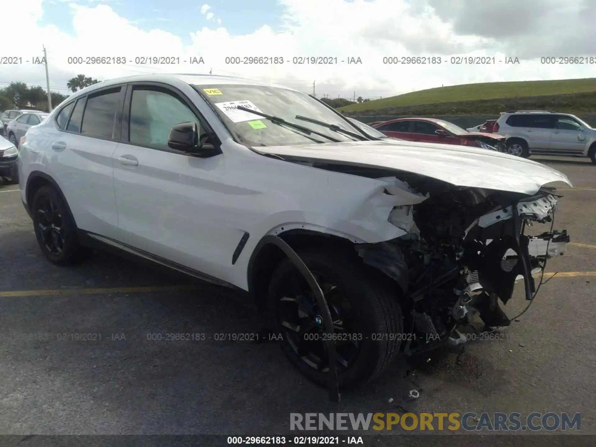 1 Photograph of a damaged car 5UX2V1C05L9C68071 BMW X4 2020