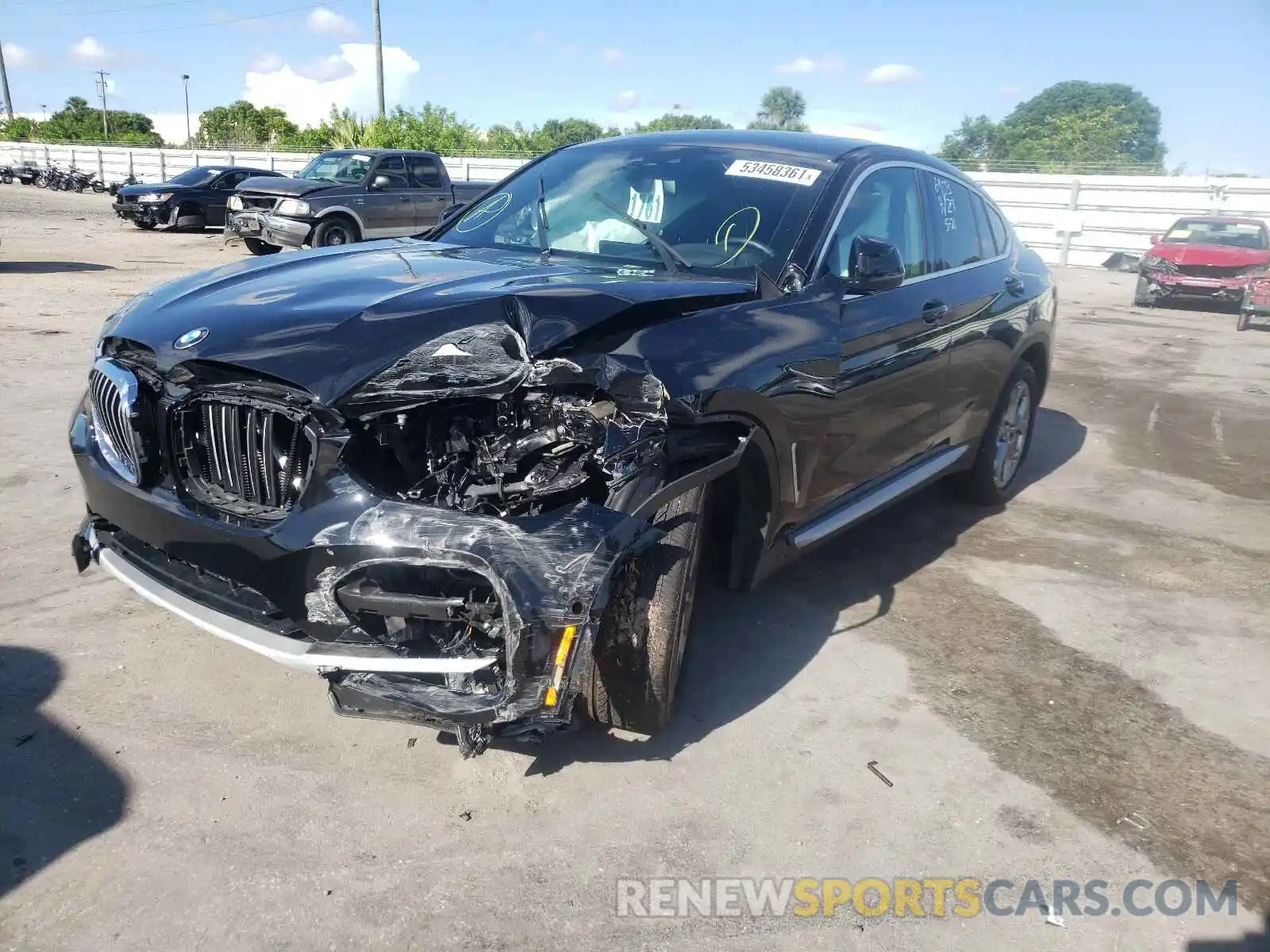 2 Photograph of a damaged car 5UX2V1C08L9D26903 BMW X4 2020