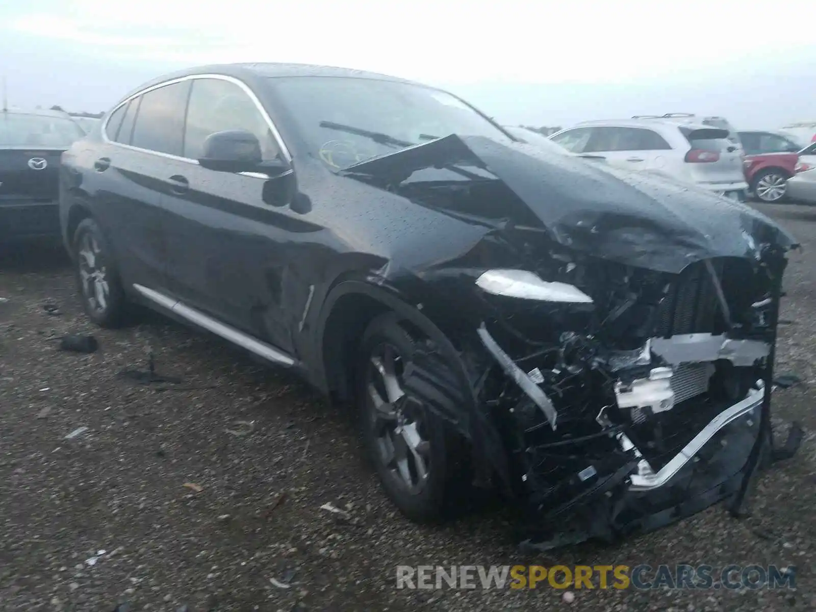 1 Photograph of a damaged car 5UX2V1C08LLE68106 BMW X4 2020