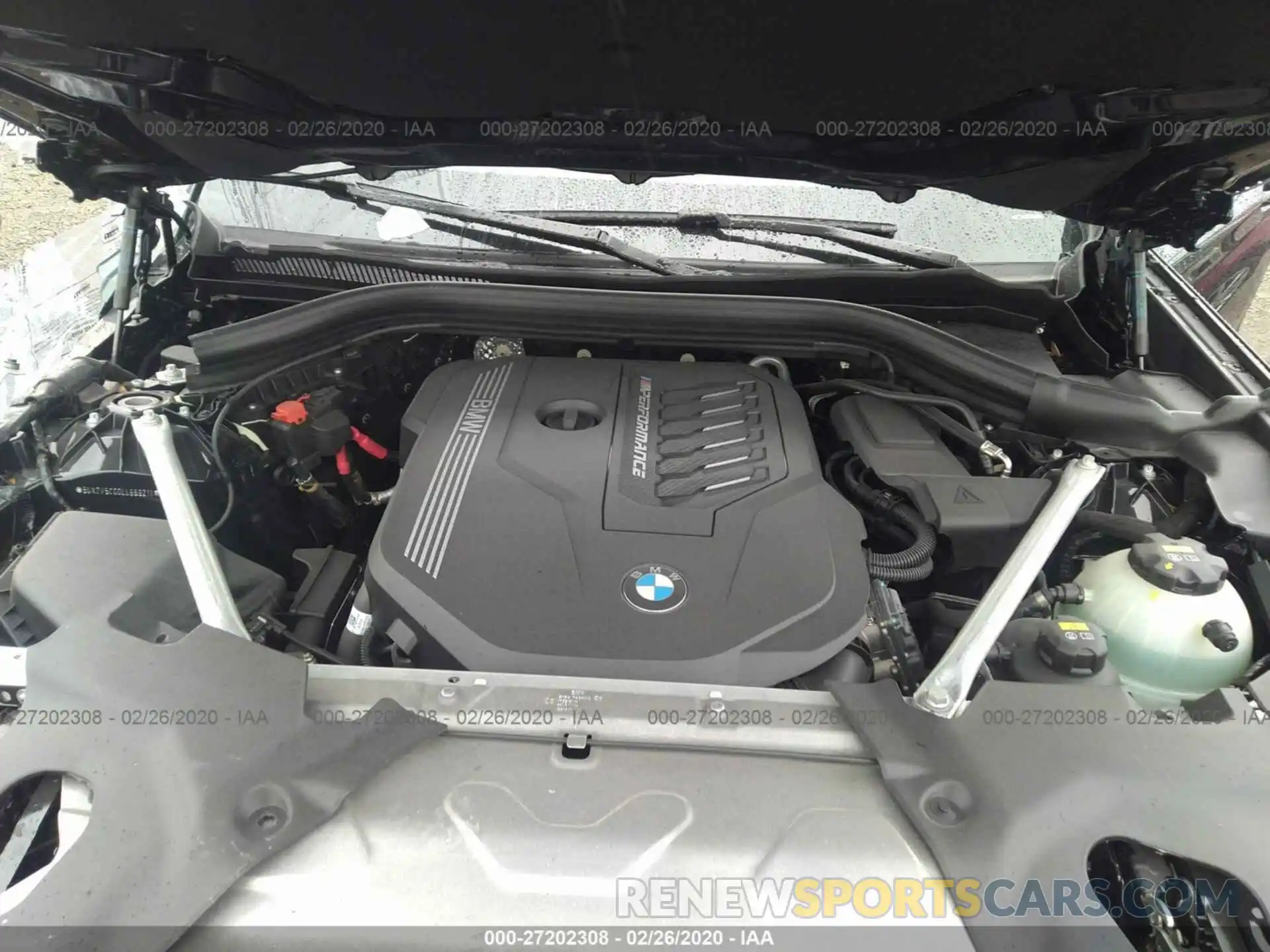 10 Photograph of a damaged car 5UX2V5C00LLE69211 BMW X4 2020