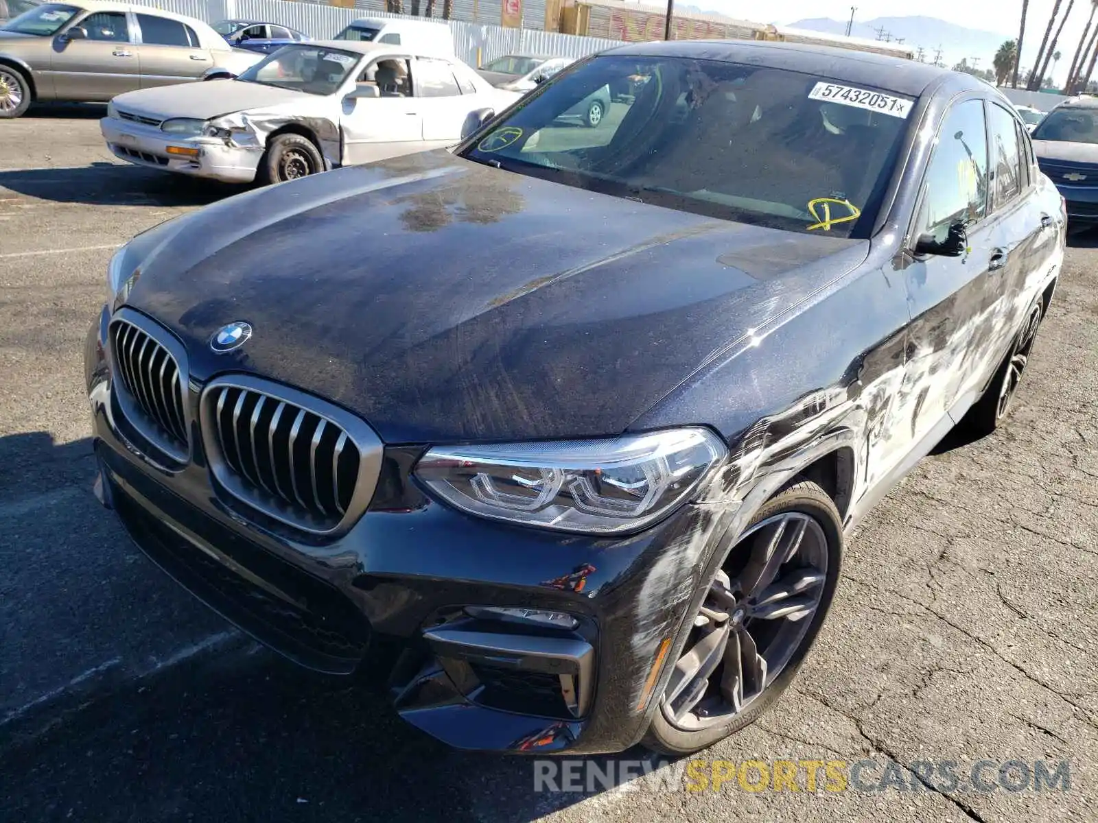 2 Фотография поврежденного автомобиля 5UX2V5C01L9B55192 BMW X4 2020