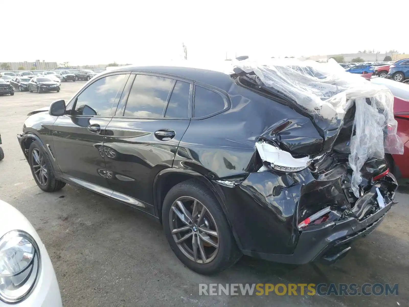 3 Photograph of a damaged car 5UX2V5C02L9B62362 BMW X4 2020