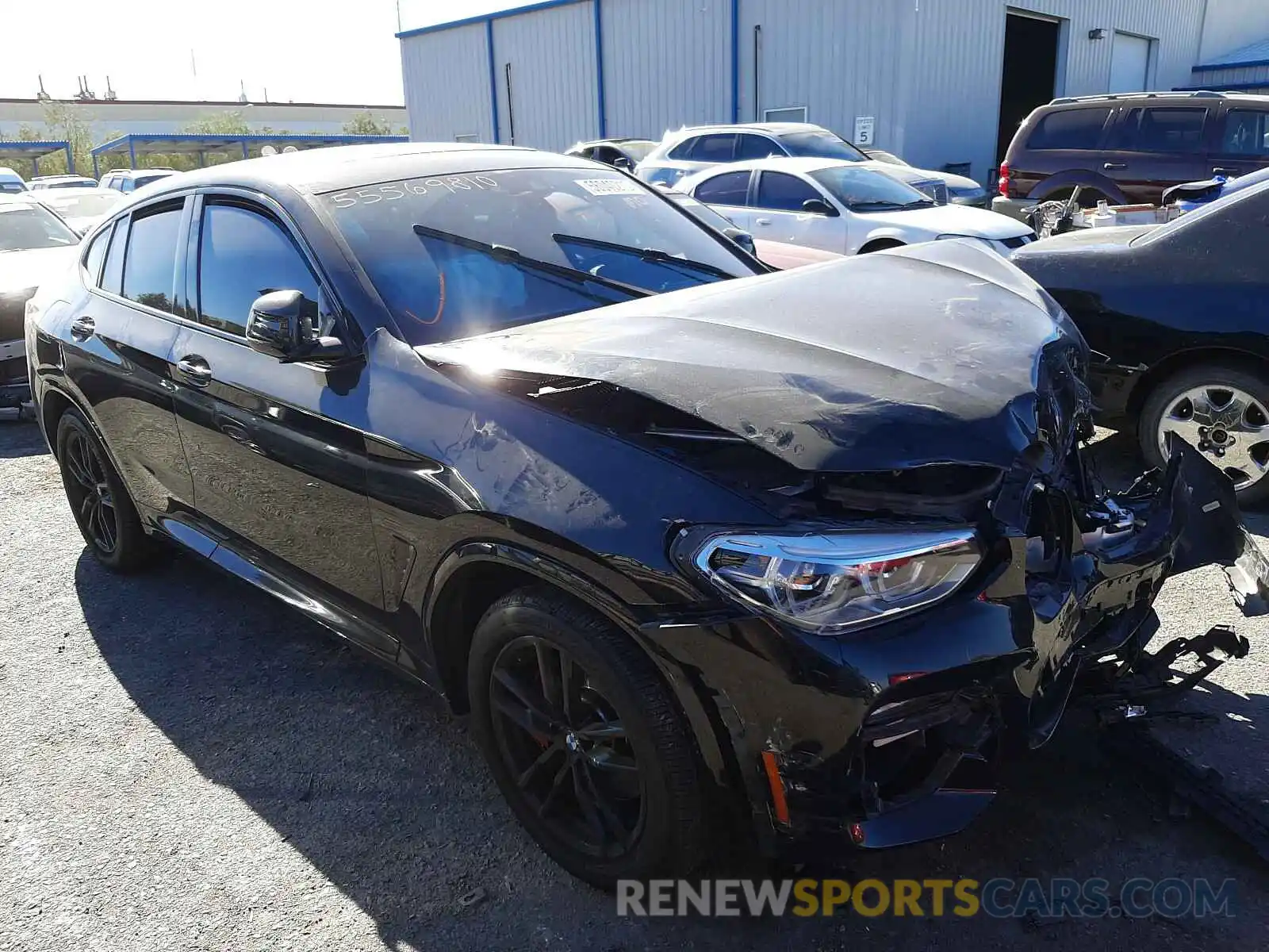 1 Photograph of a damaged car 5UX2V5C03L9B09539 BMW X4 2020