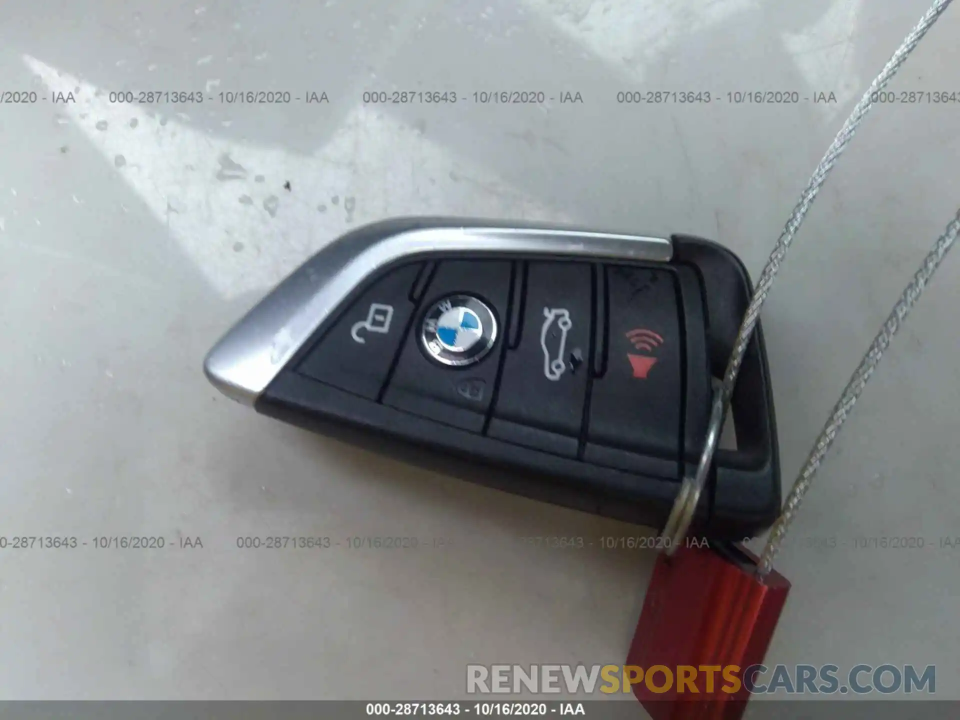 11 Photograph of a damaged car 5UX2V5C03LLE69574 BMW X4 2020