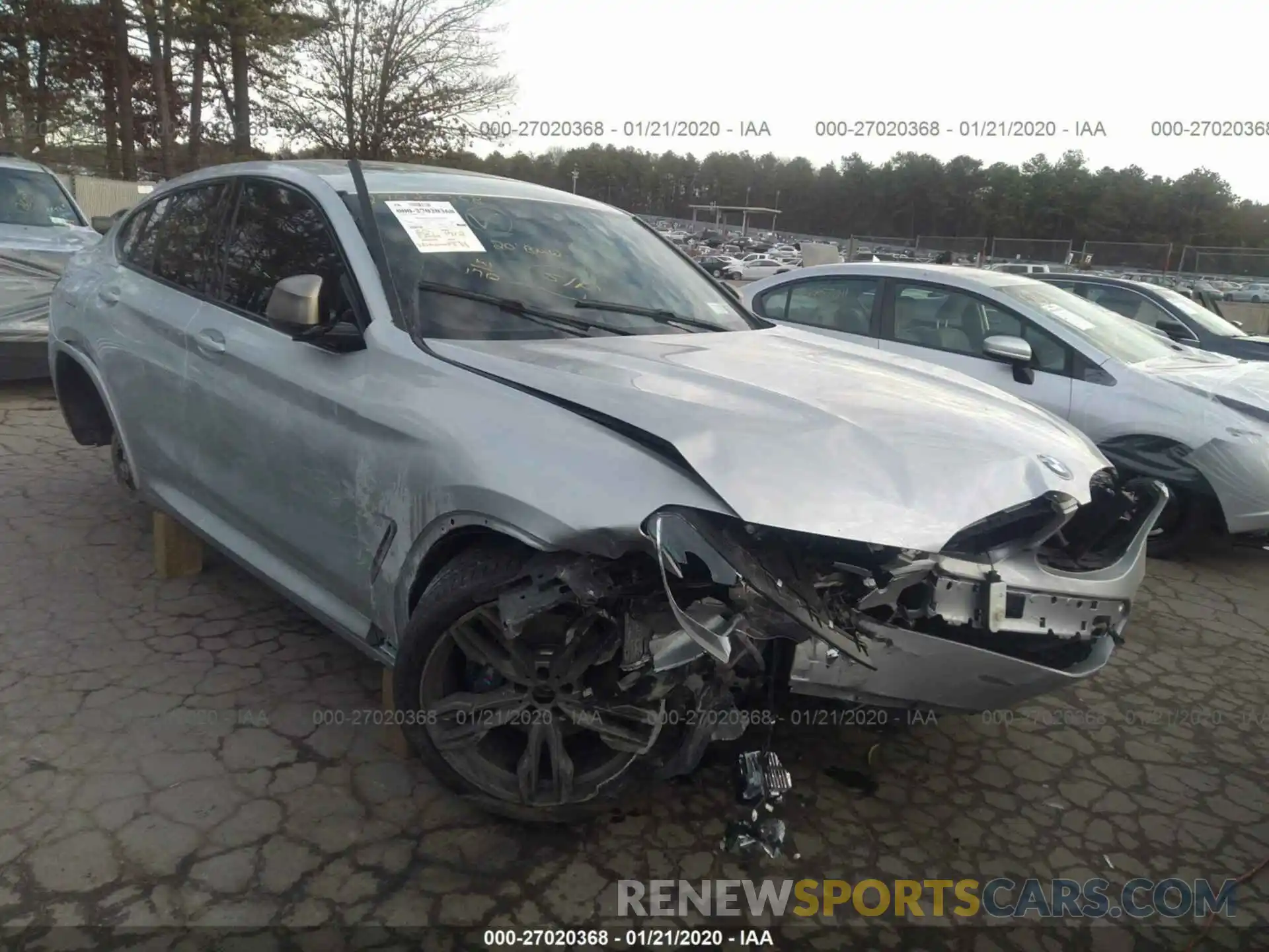 1 Photograph of a damaged car 5UX2V5C07L9B57478 BMW X4 2020