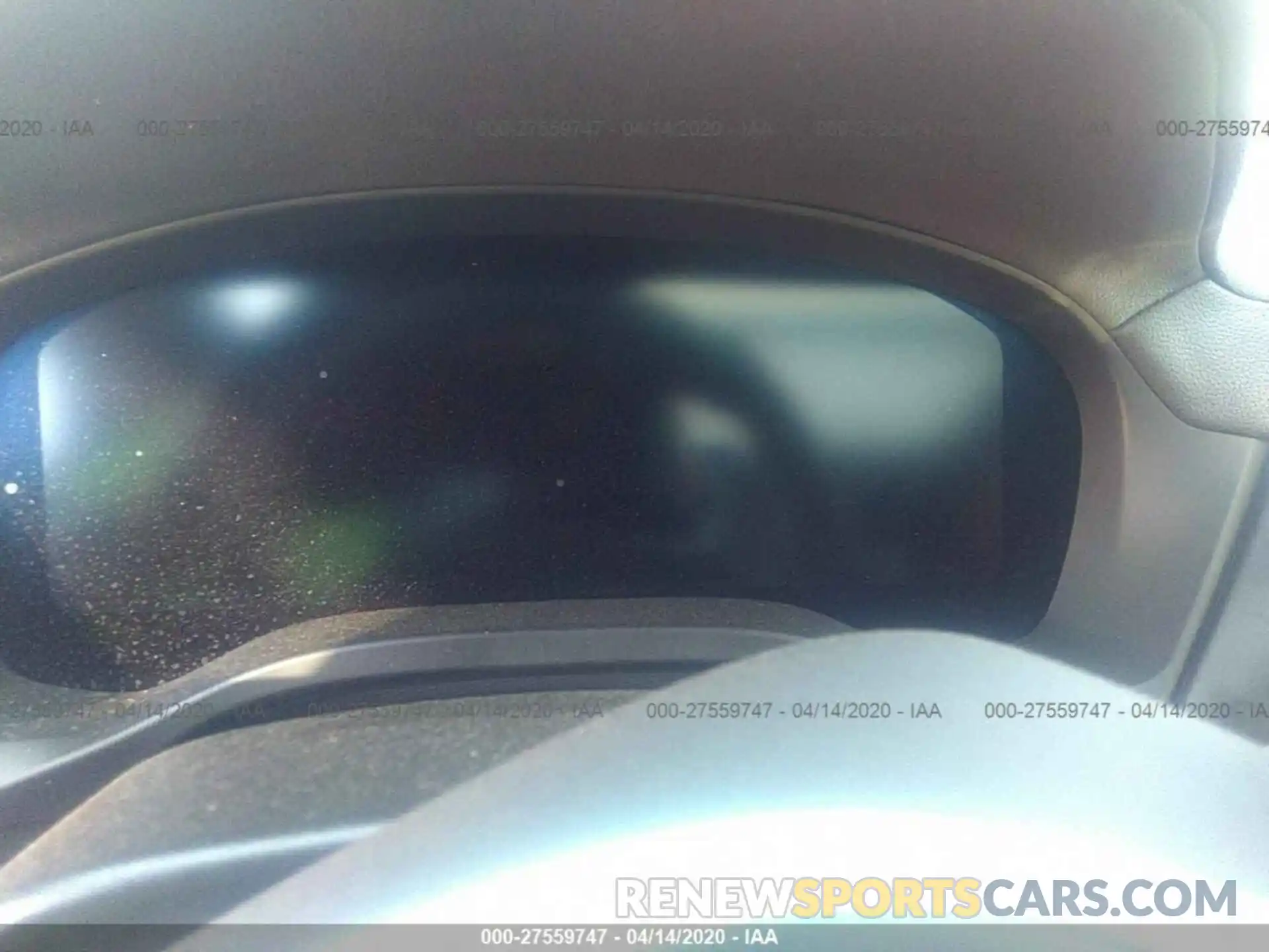 7 Photograph of a damaged car 5UX2V5C0XLLE69670 BMW X4 2020