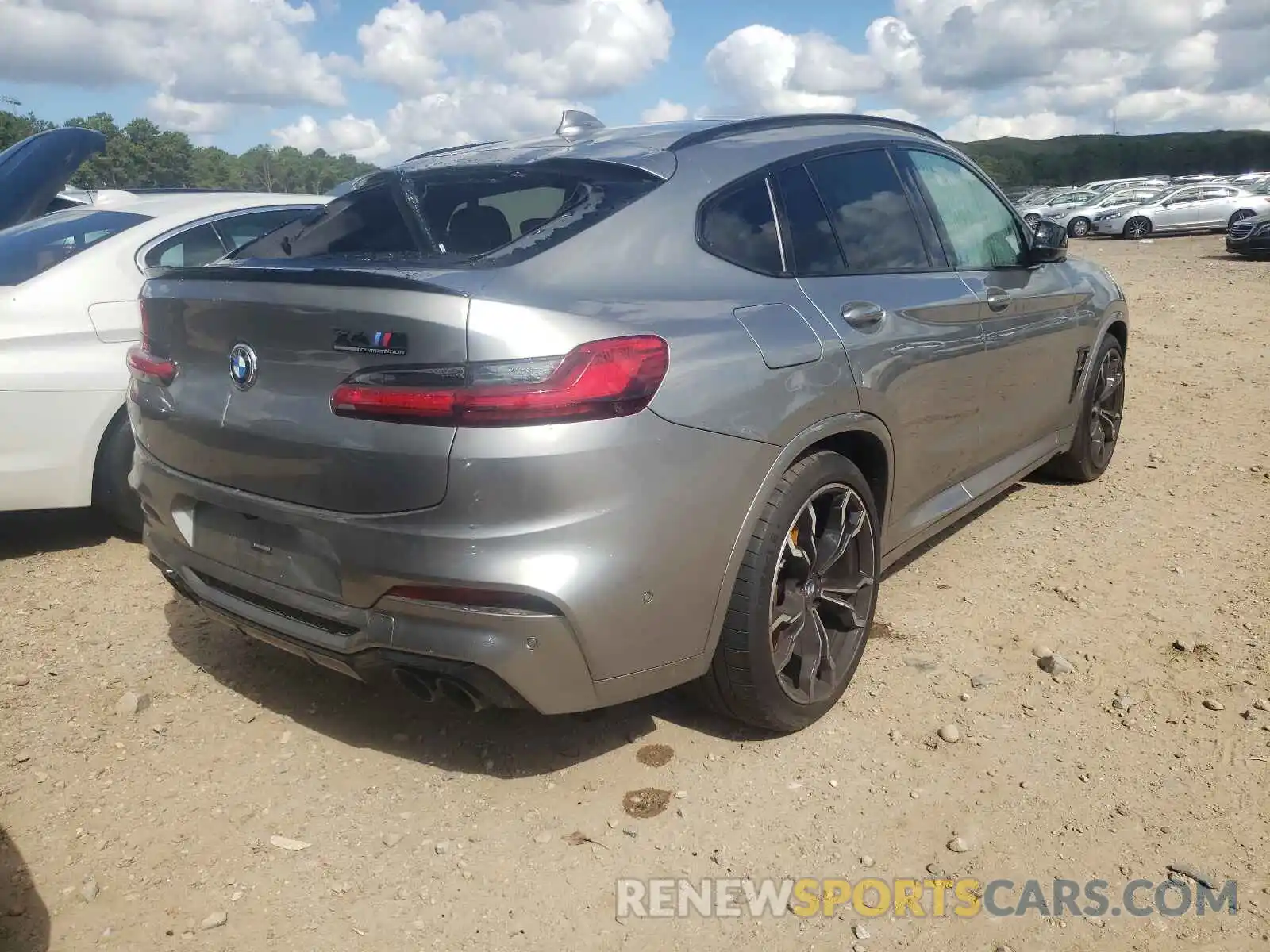 4 Photograph of a damaged car 5YMUJ0C02L9C47802 BMW X4 2020