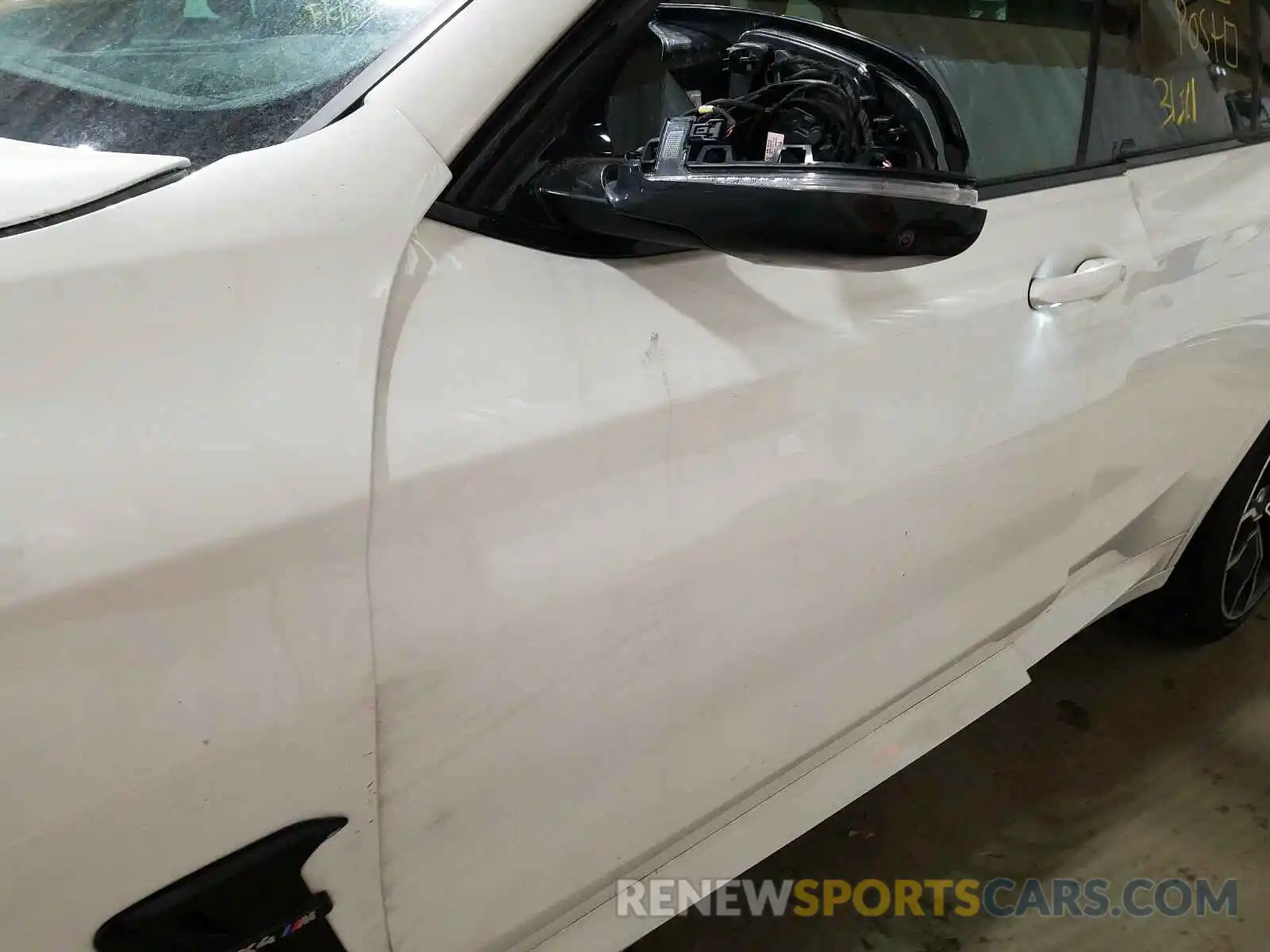 9 Photograph of a damaged car 5YMUJ0C02LLA99783 BMW X4 2020