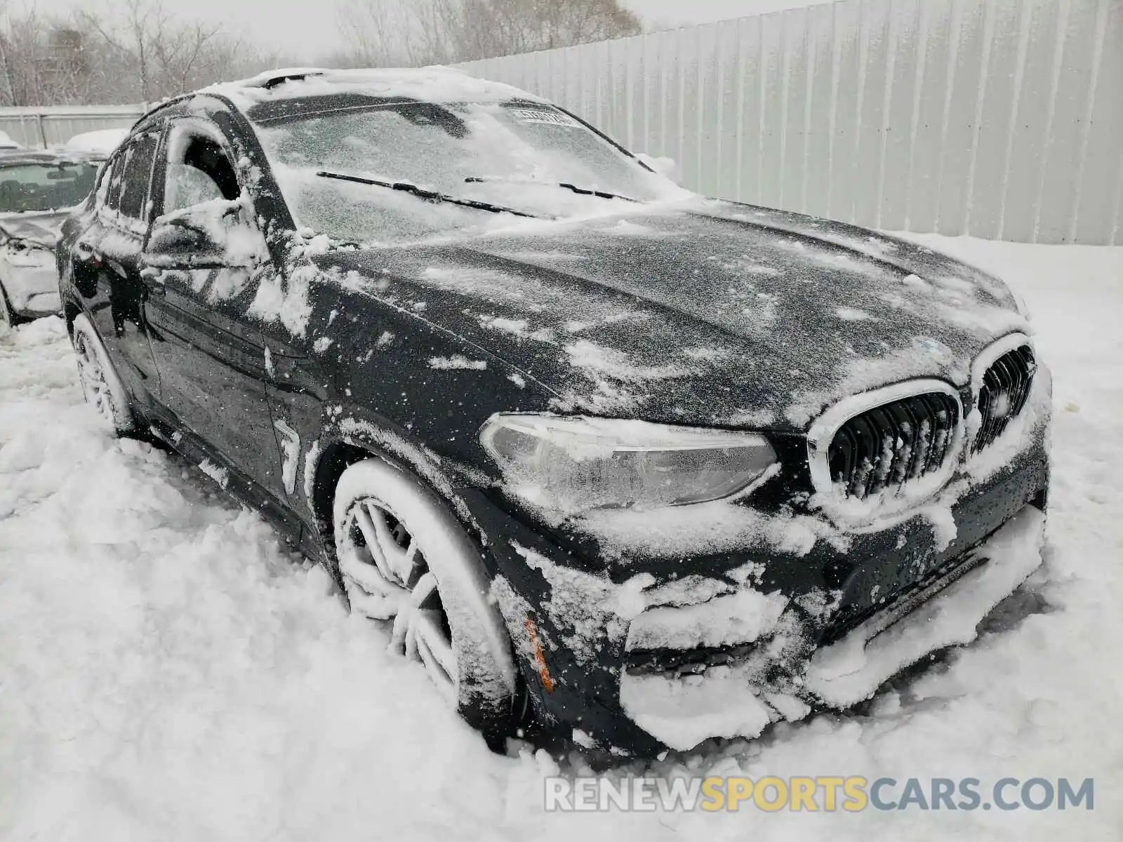 1 Photograph of a damaged car 5YMUJ0C03LLU67160 BMW X4 2020