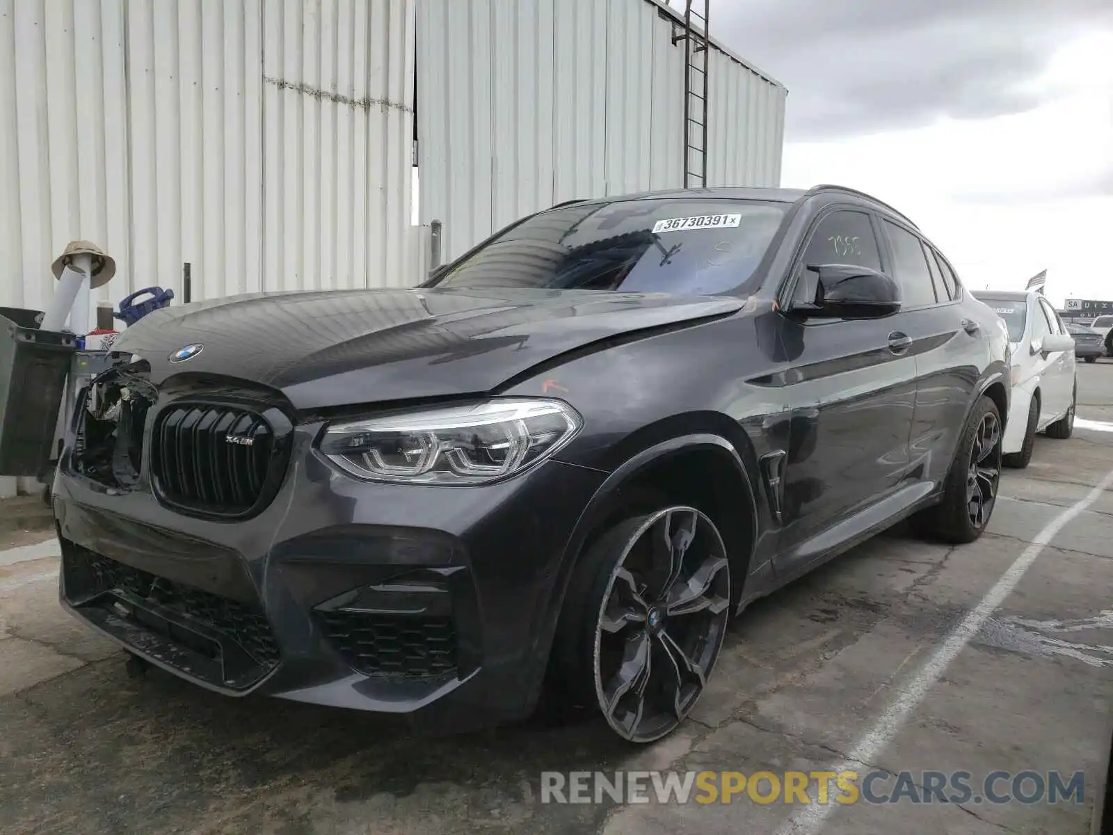 2 Photograph of a damaged car 5YMUJ0C04L9B76988 BMW X4 2020