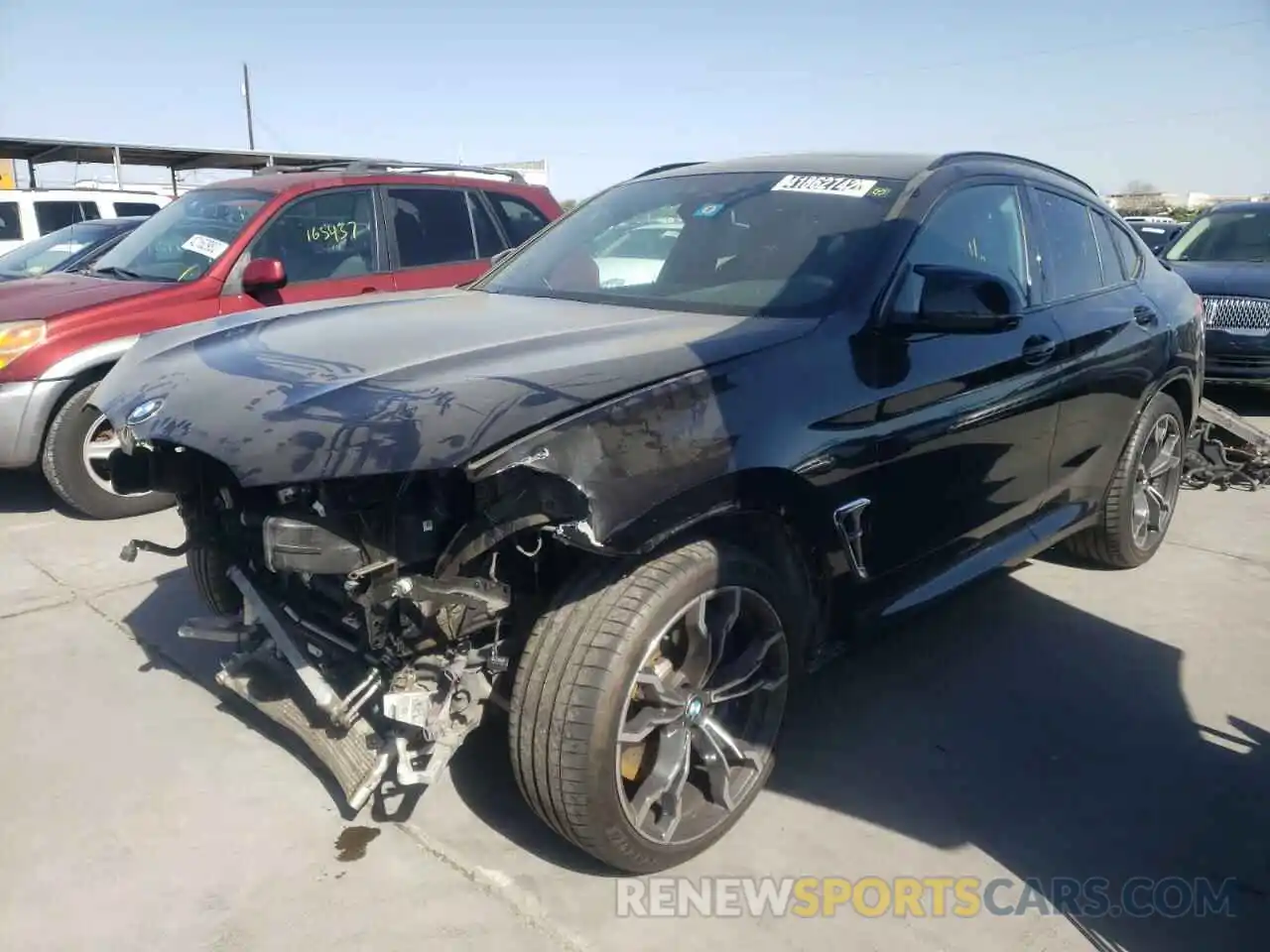 2 Фотография поврежденного автомобиля 5YMUJ0C04LLU67054 BMW X4 2020