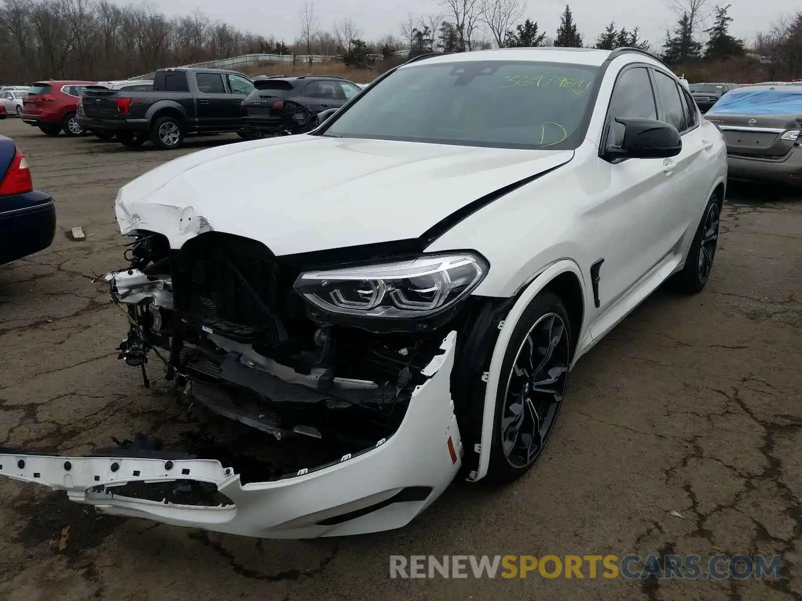 2 Photograph of a damaged car 5YMUJ0C07LLU67419 BMW X4 2020