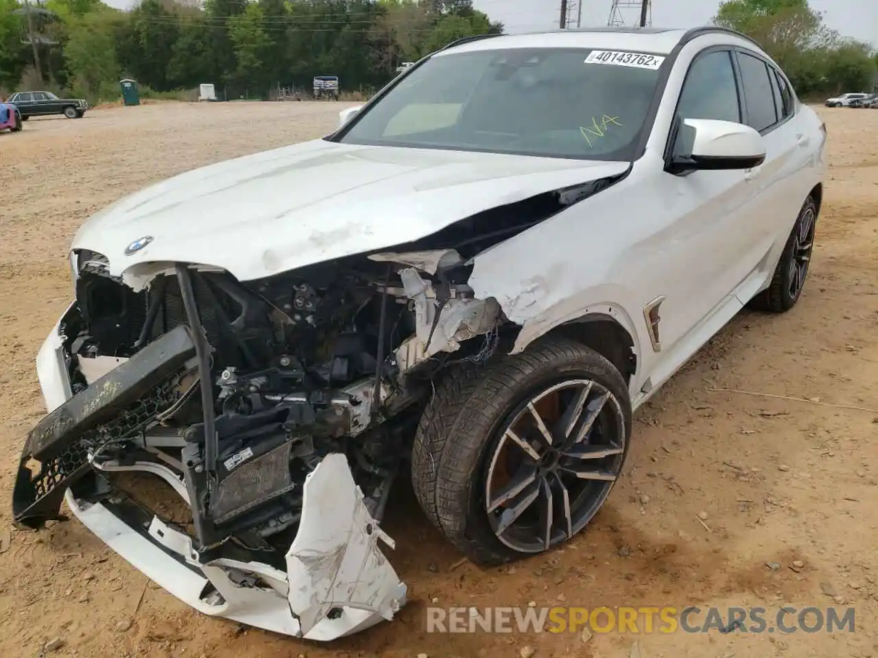 2 Photograph of a damaged car 5YMUJ0C0XLLU67141 BMW X4 2020