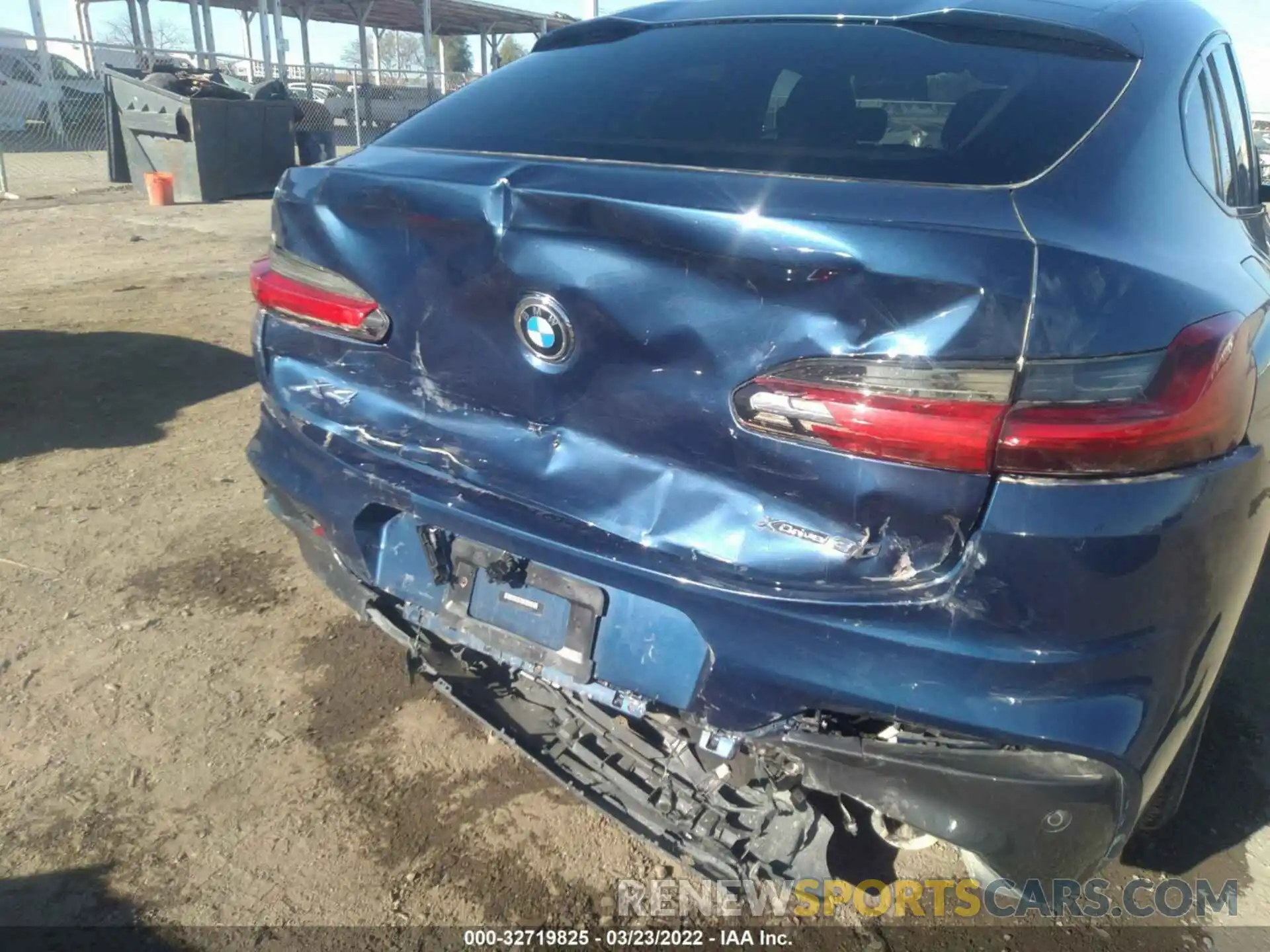 5 Photograph of a damaged car 5UX2V1C03M9E90478 BMW X4 2021