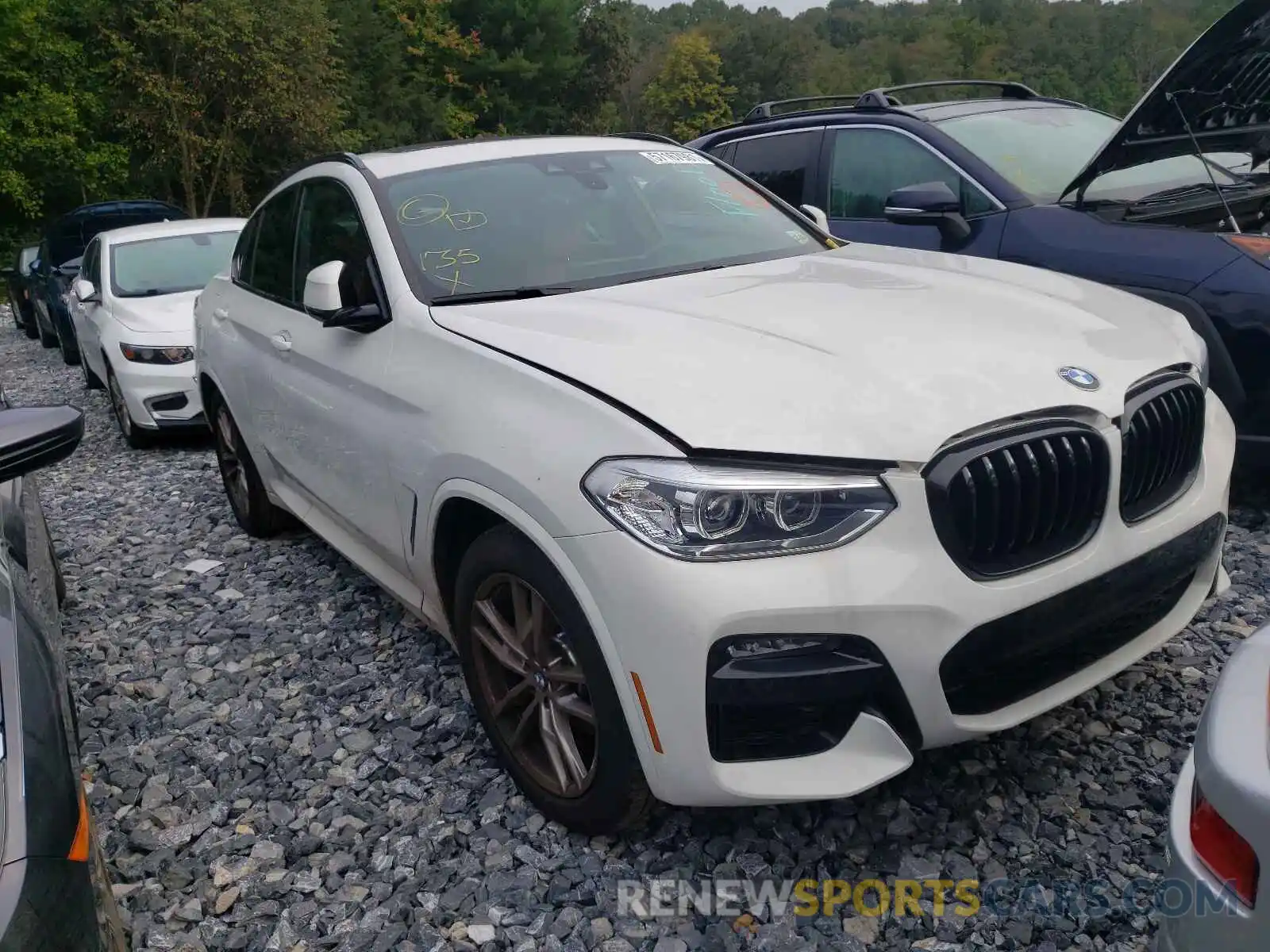 1 Photograph of a damaged car 5UX2V1C03M9F79807 BMW X4 2021