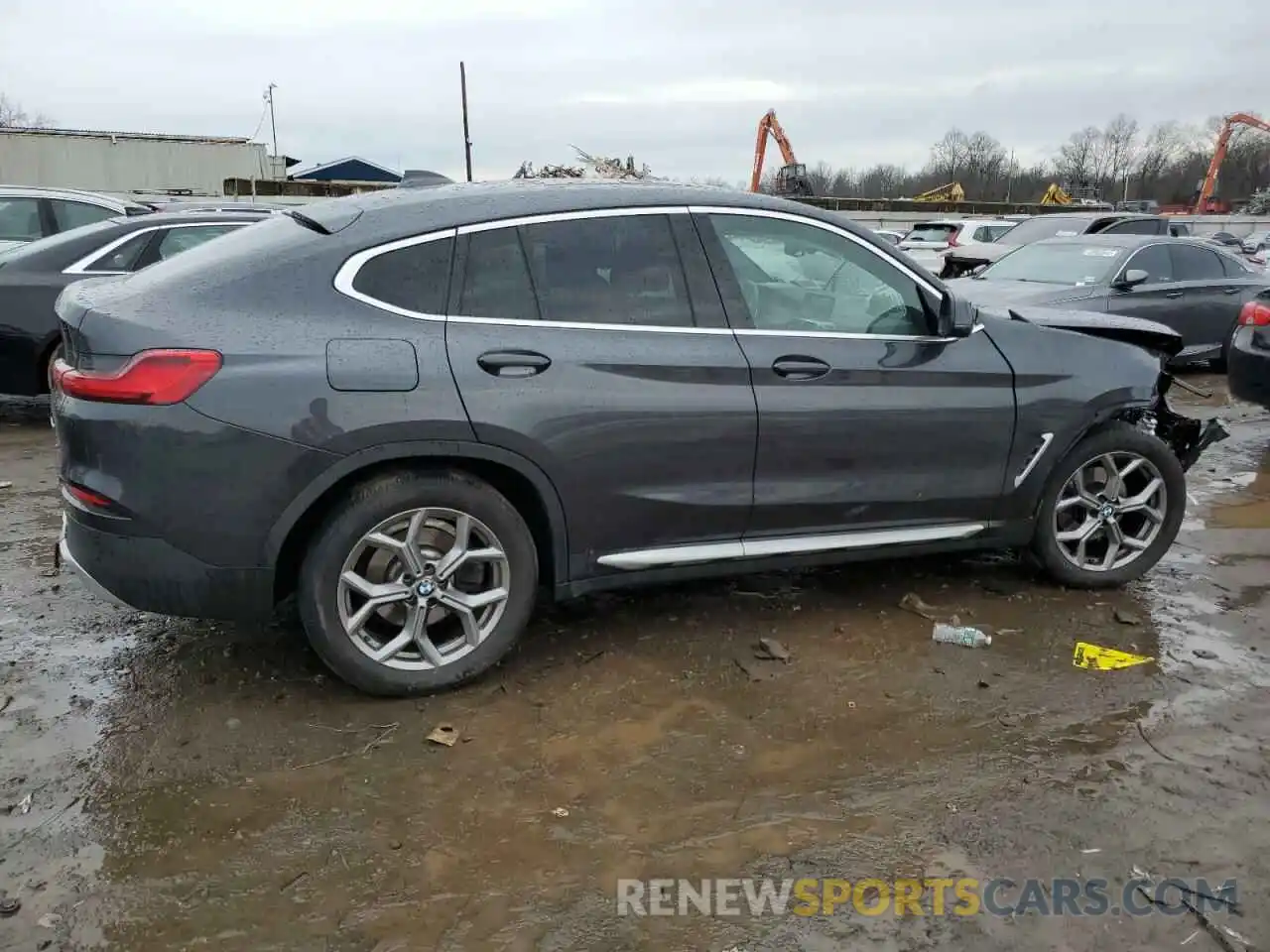 3 Фотография поврежденного автомобиля 5UX2V1C05M9E06967 BMW X4 2021
