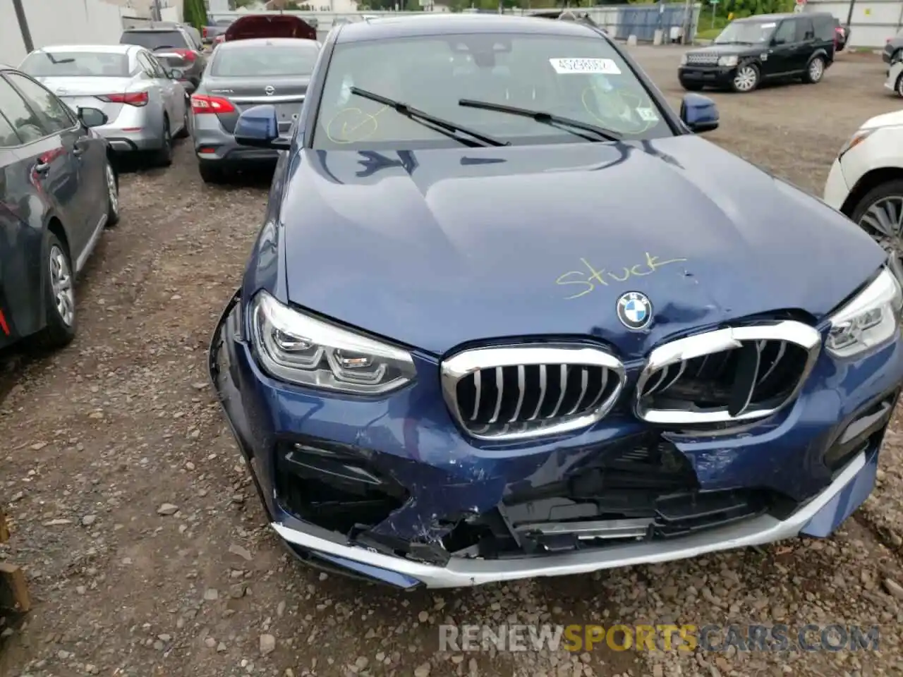 9 Photograph of a damaged car 5UX2V1C06M9G22388 BMW X4 2021