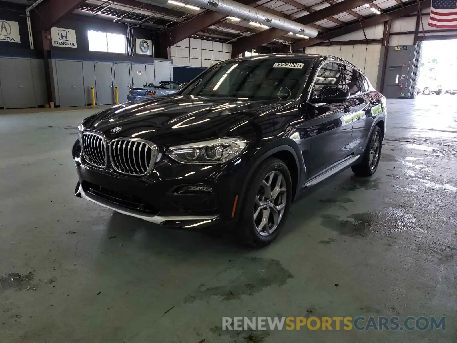 2 Photograph of a damaged car 5UX2V1C0XM9F11374 BMW X4 2021