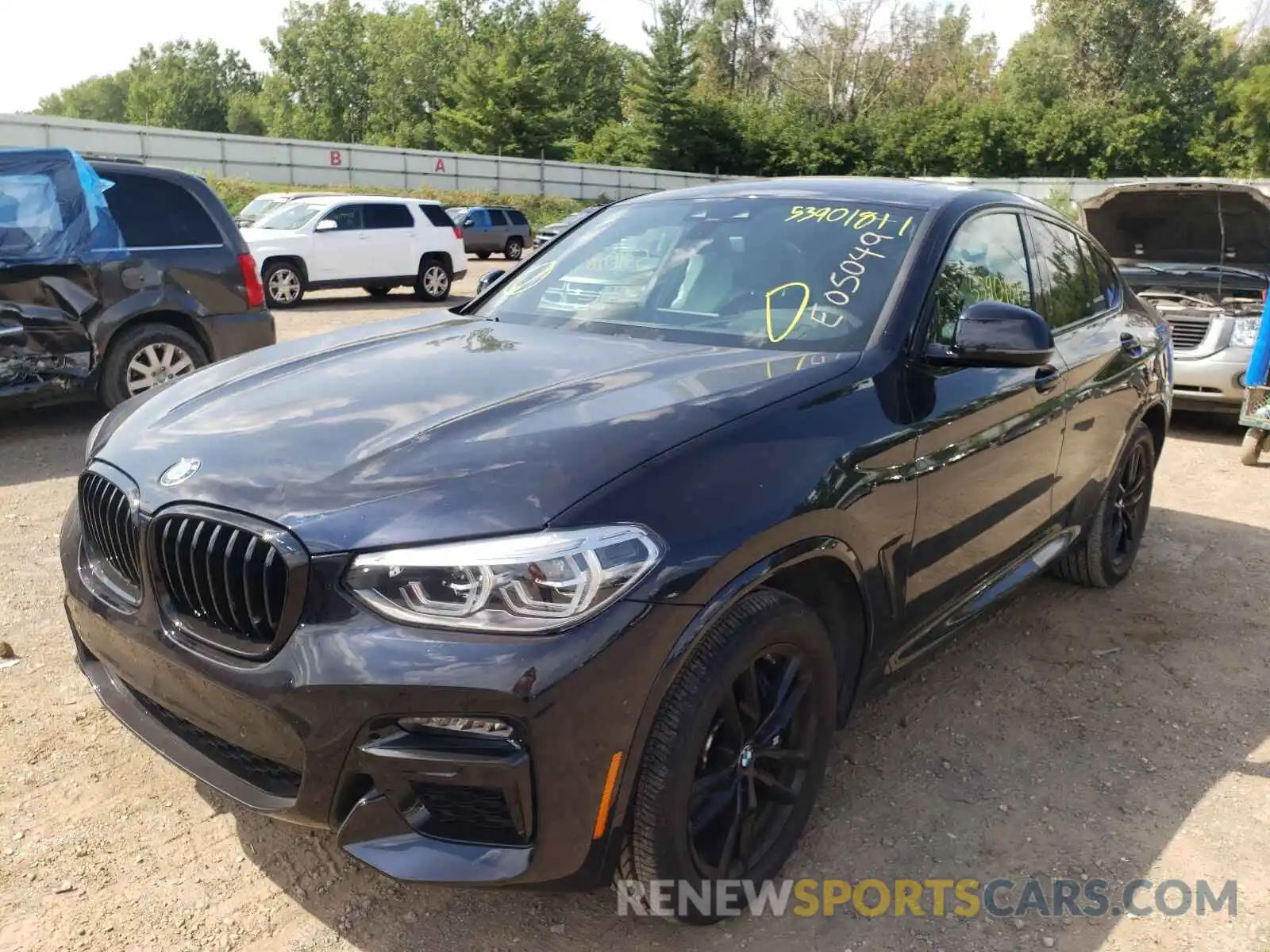 2 Photograph of a damaged car 5UX2V5C07M9E05049 BMW X4 2021