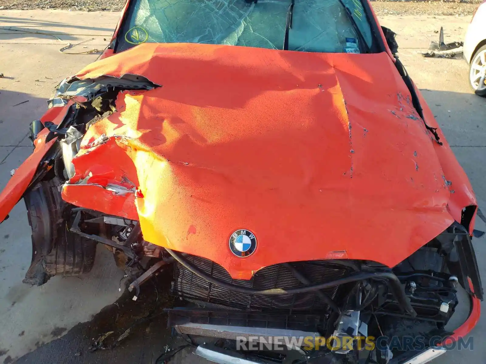 7 Photograph of a damaged car 5YMUJ0C03M9F91107 BMW X4 2021