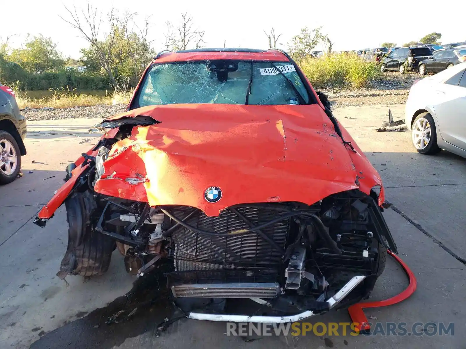 9 Photograph of a damaged car 5YMUJ0C03M9F91107 BMW X4 2021