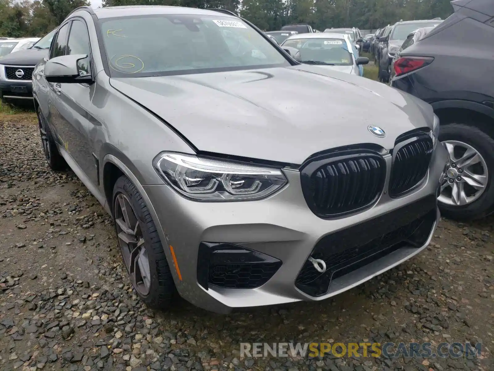 1 Photograph of a damaged car 5YMUJ0C07M9F33775 BMW X4 2021