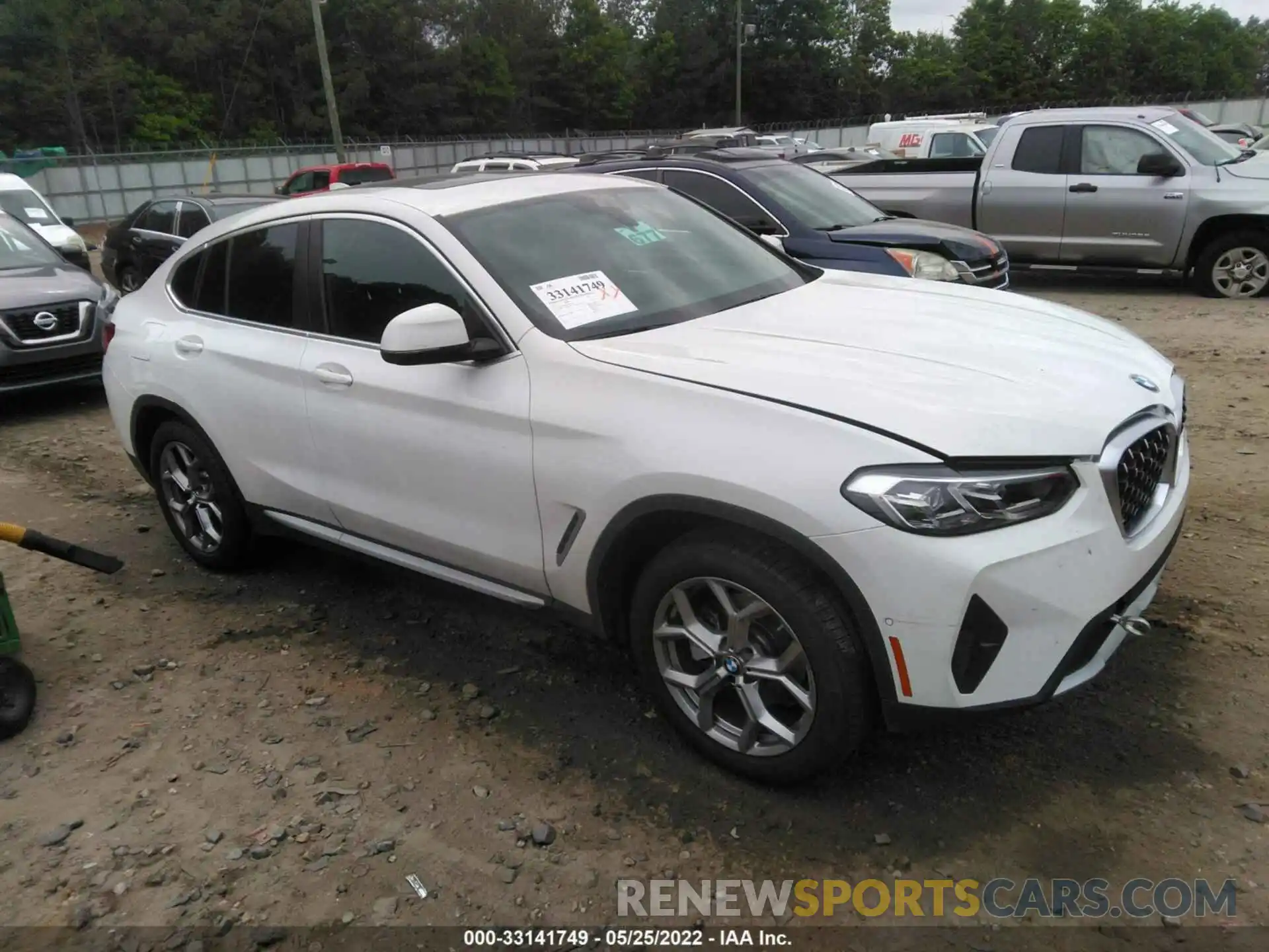 1 Photograph of a damaged car 5UX33DT00N9K71438 BMW X4 2022