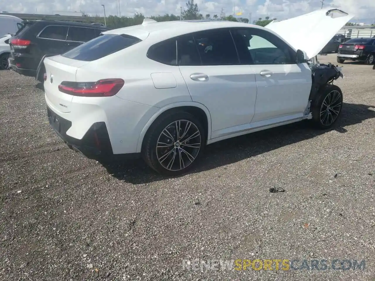 4 Фотография поврежденного автомобиля 5UX33DT00N9M03467 BMW X4 2022