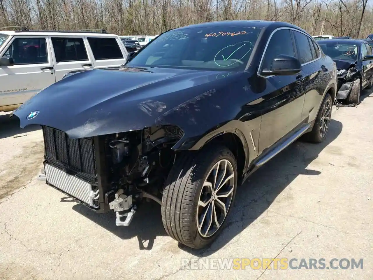 2 Photograph of a damaged car 5UX33DT06N9K23832 BMW X4 2022