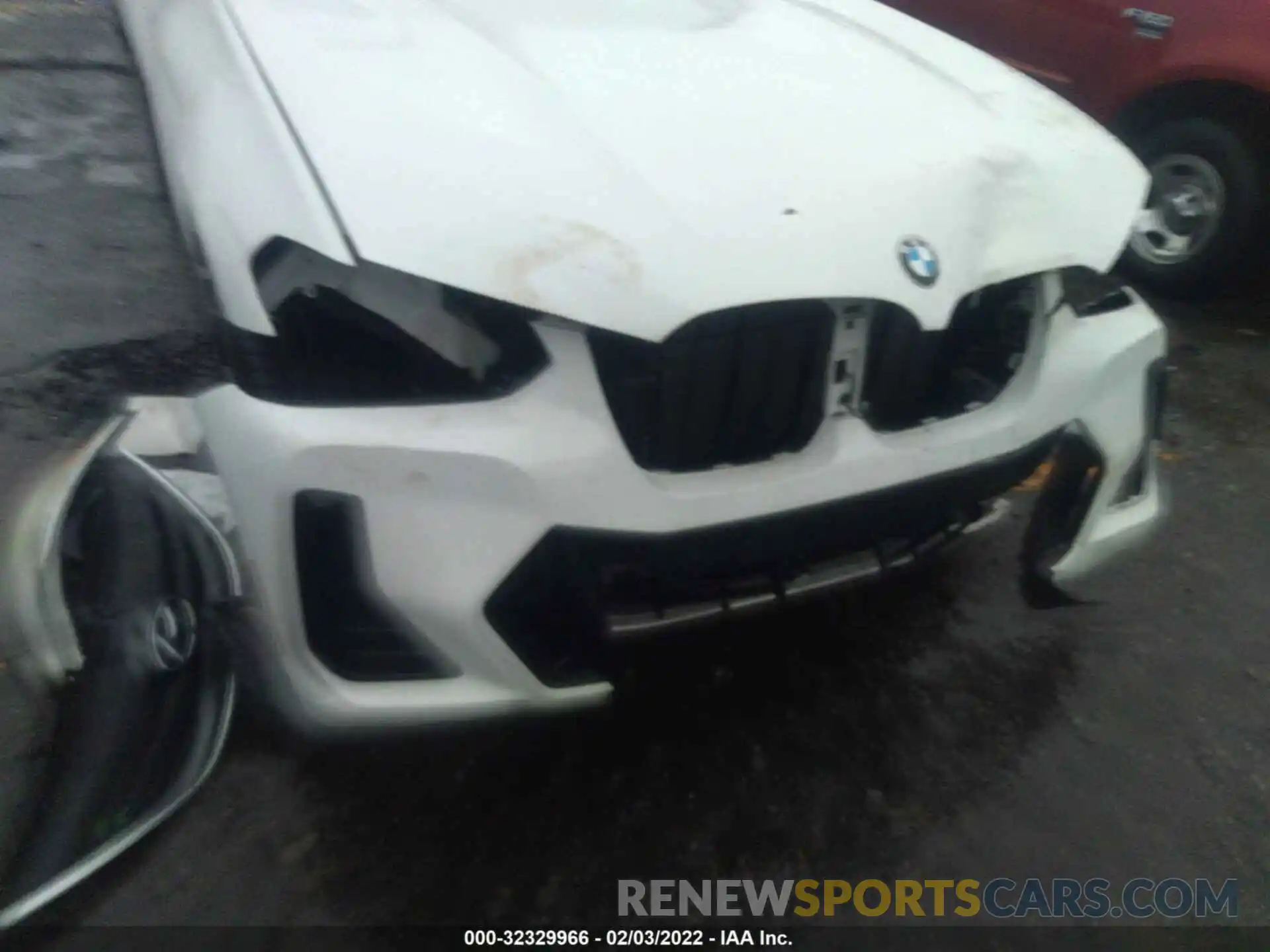 6 Photograph of a damaged car 5UX43DT06N9J53530 BMW X4 2022