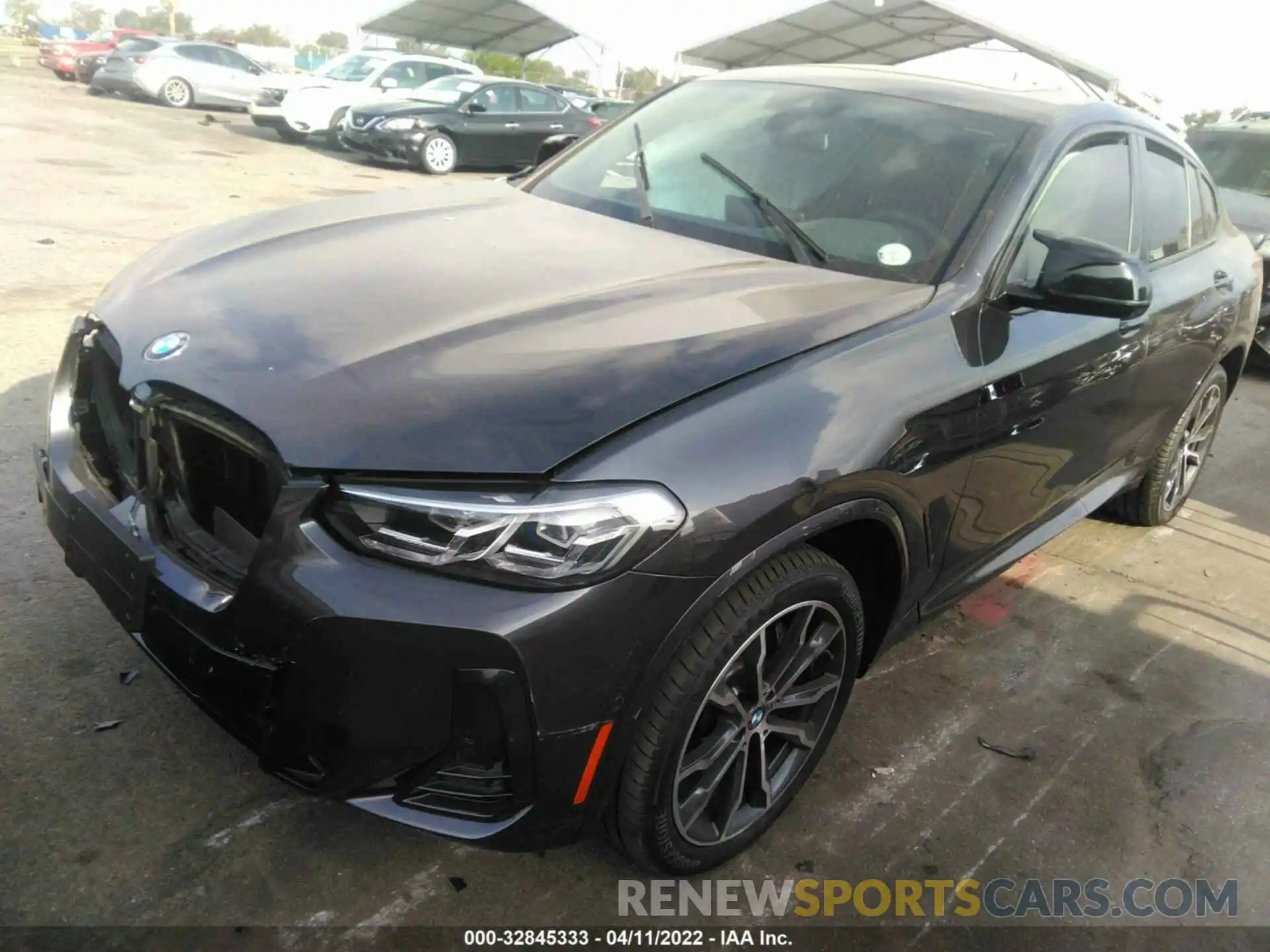 2 Photograph of a damaged car 5UX43DT09N9K12604 BMW X4 2022