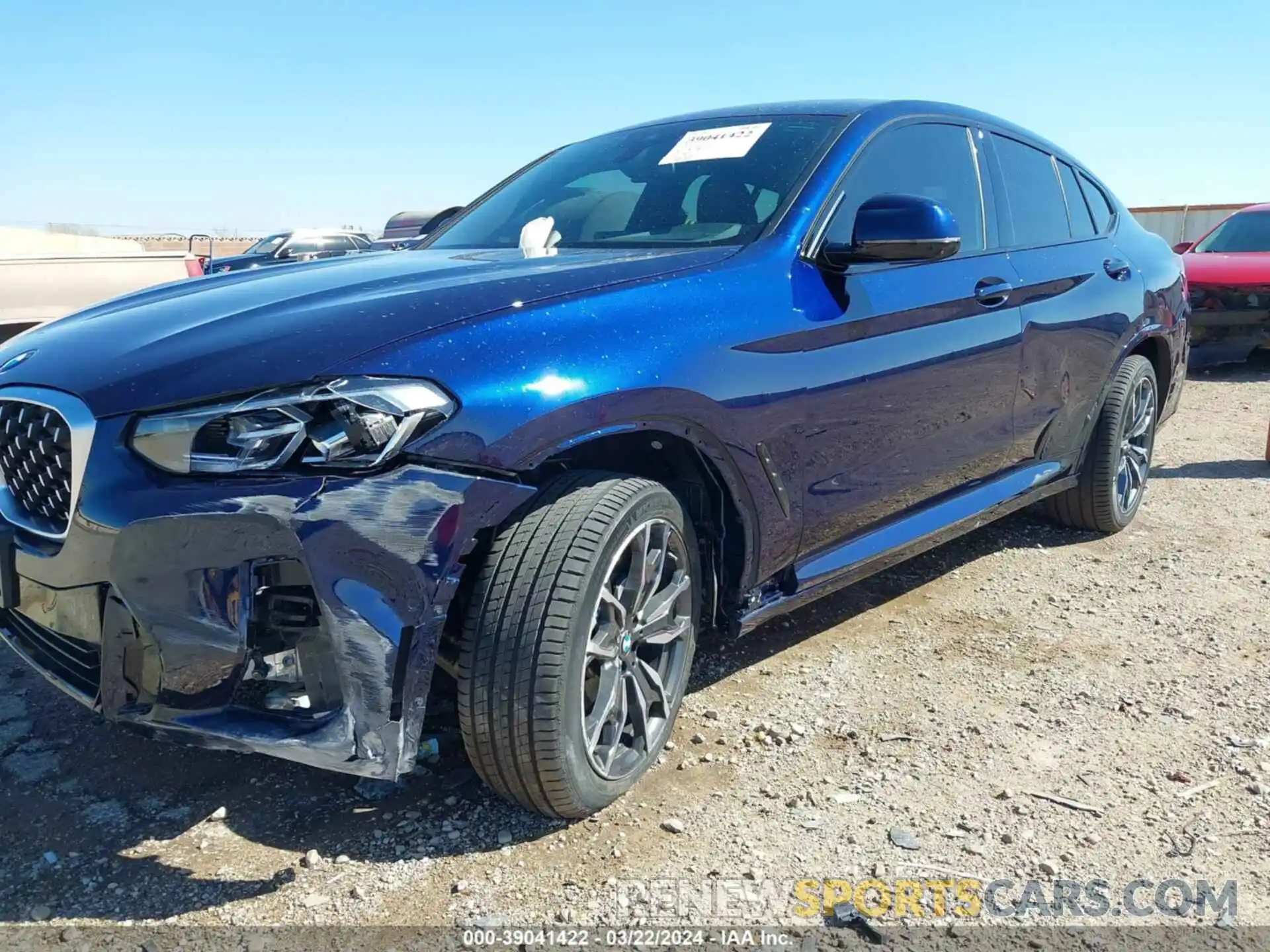 6 Photograph of a damaged car 5UX33DT07R9U33670 BMW X4 2024