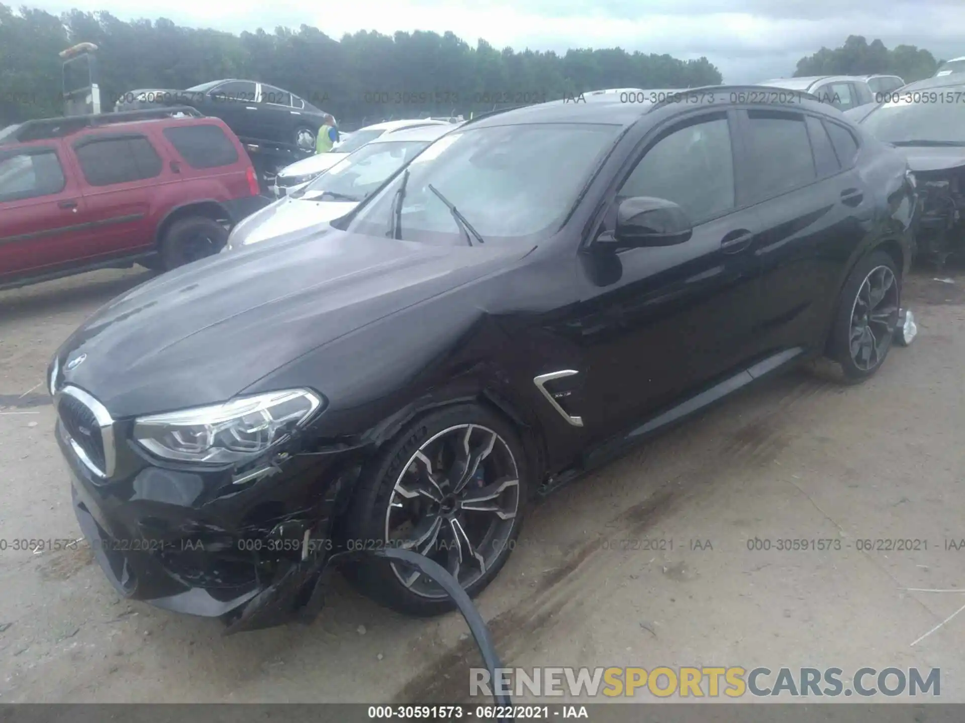 2 Photograph of a damaged car 5YMUJ0C02L9B74480 BMW X4 M 2020