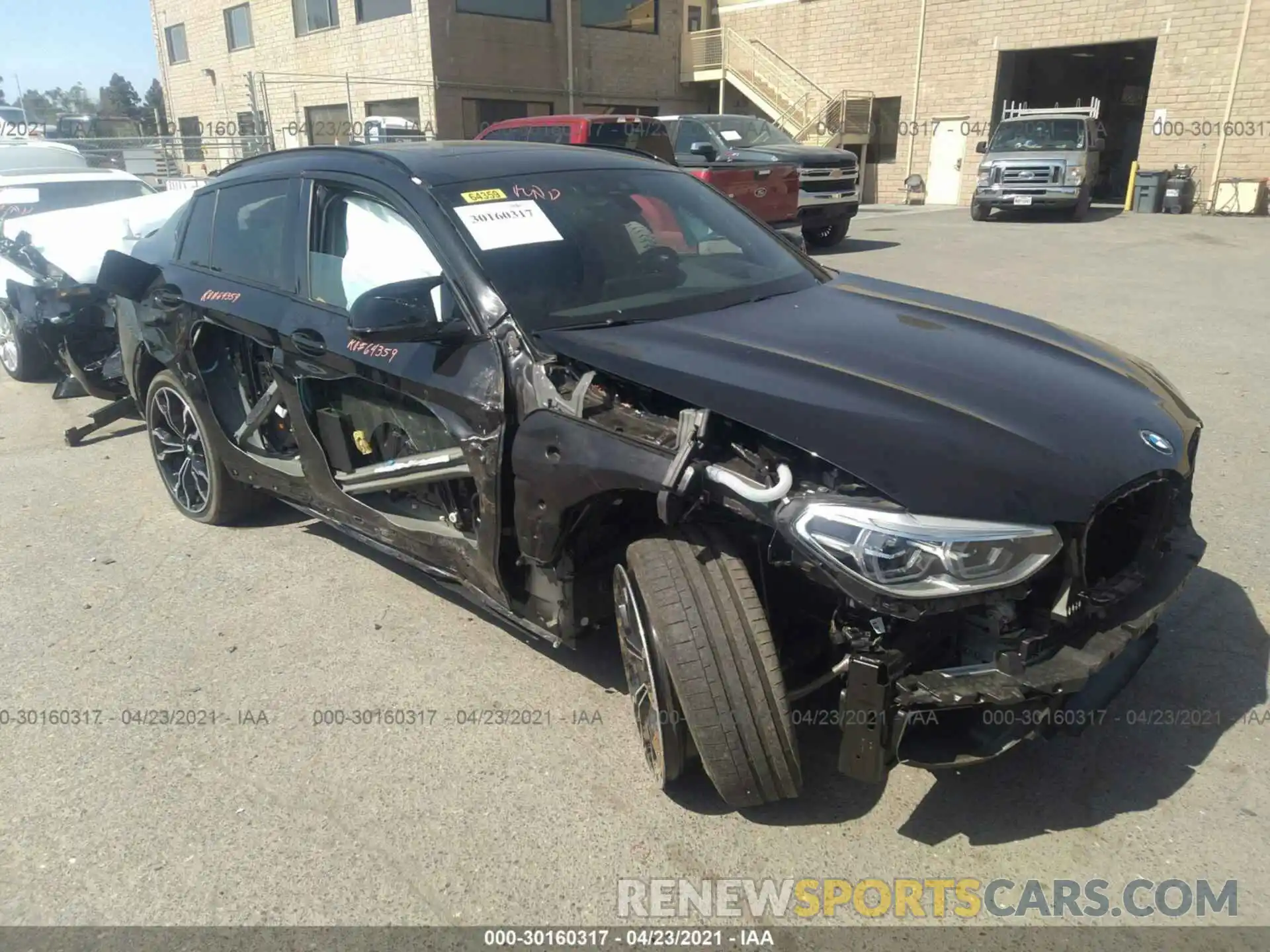 1 Photograph of a damaged car 5YMUJ0C05L9C17242 BMW X4 M 2020