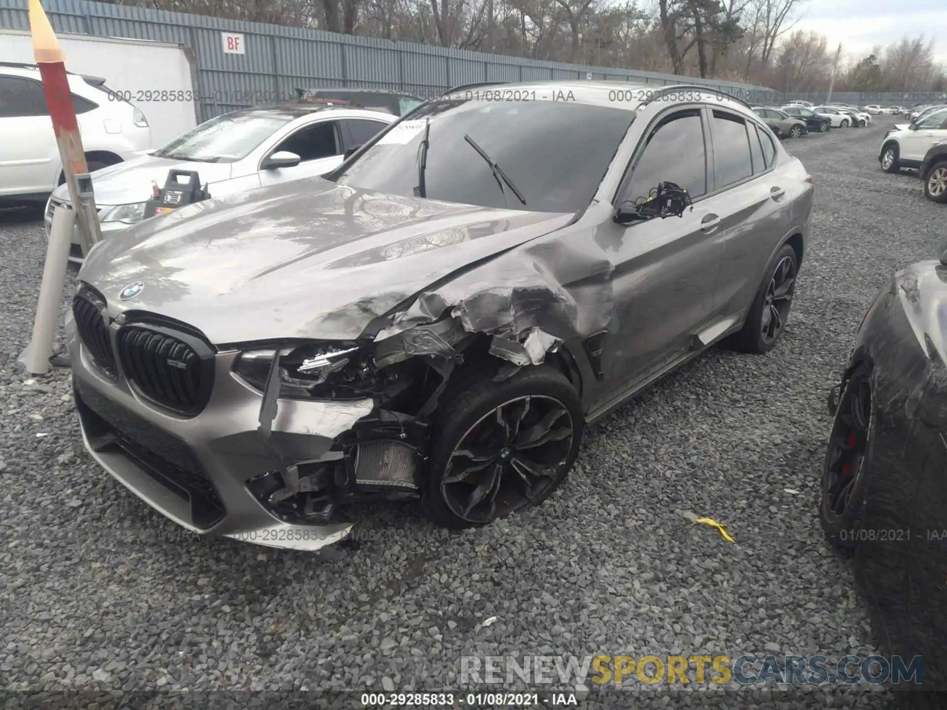 2 Photograph of a damaged car 5YMUJ0C05LLA99485 BMW X4 M 2020